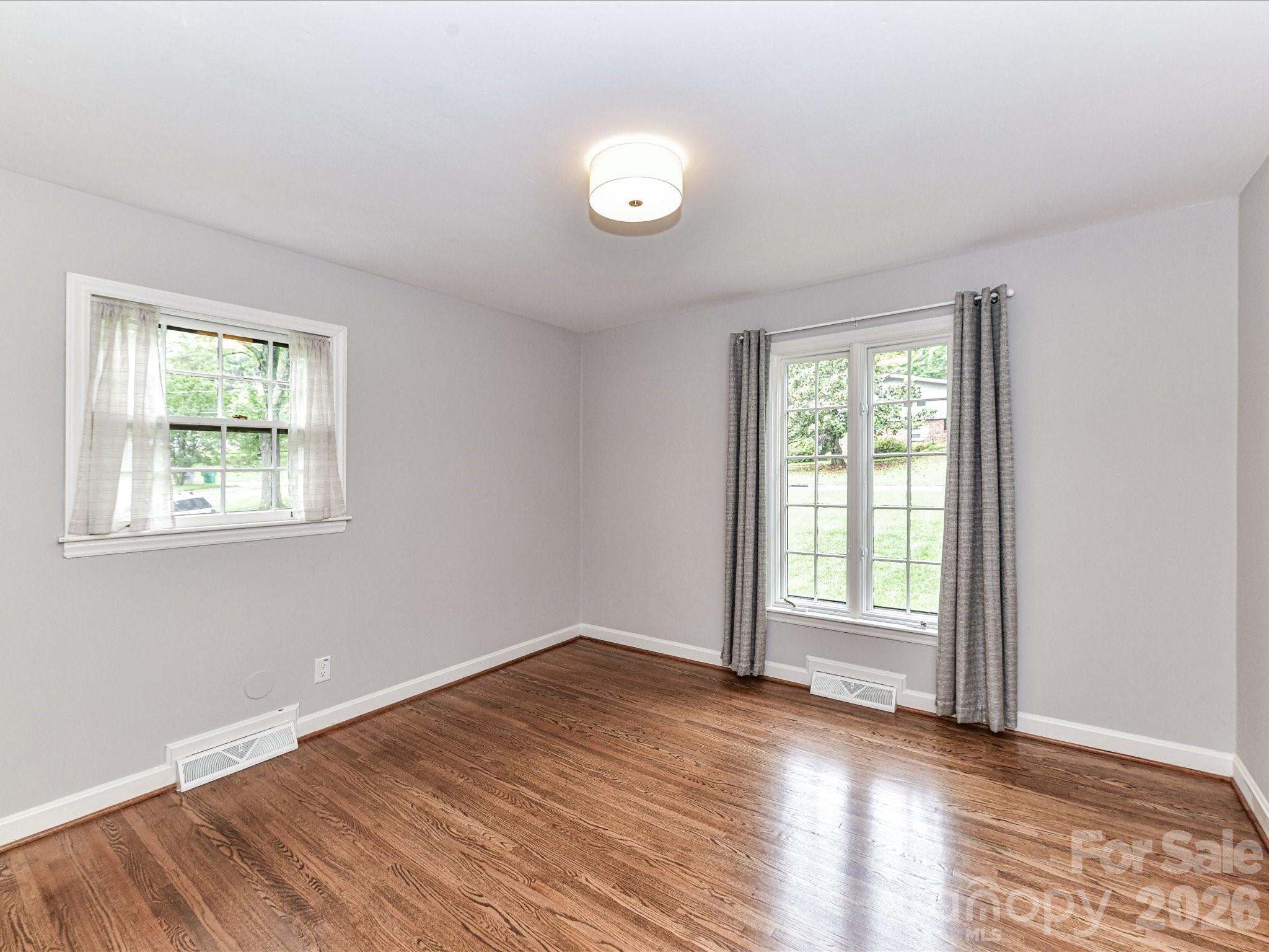 2401 Wensley Drive — Charlotte