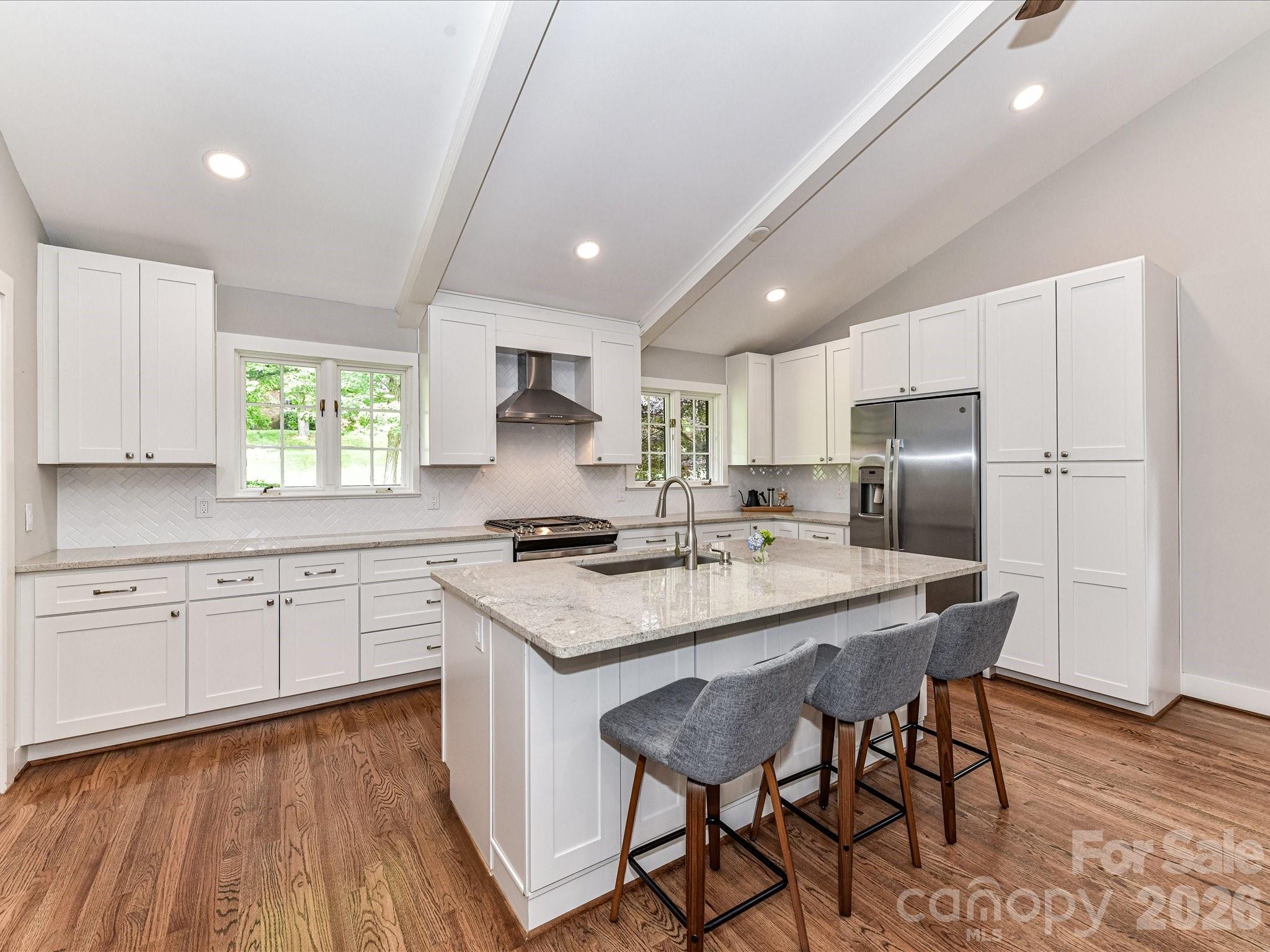 2401 Wensley Drive — Charlotte