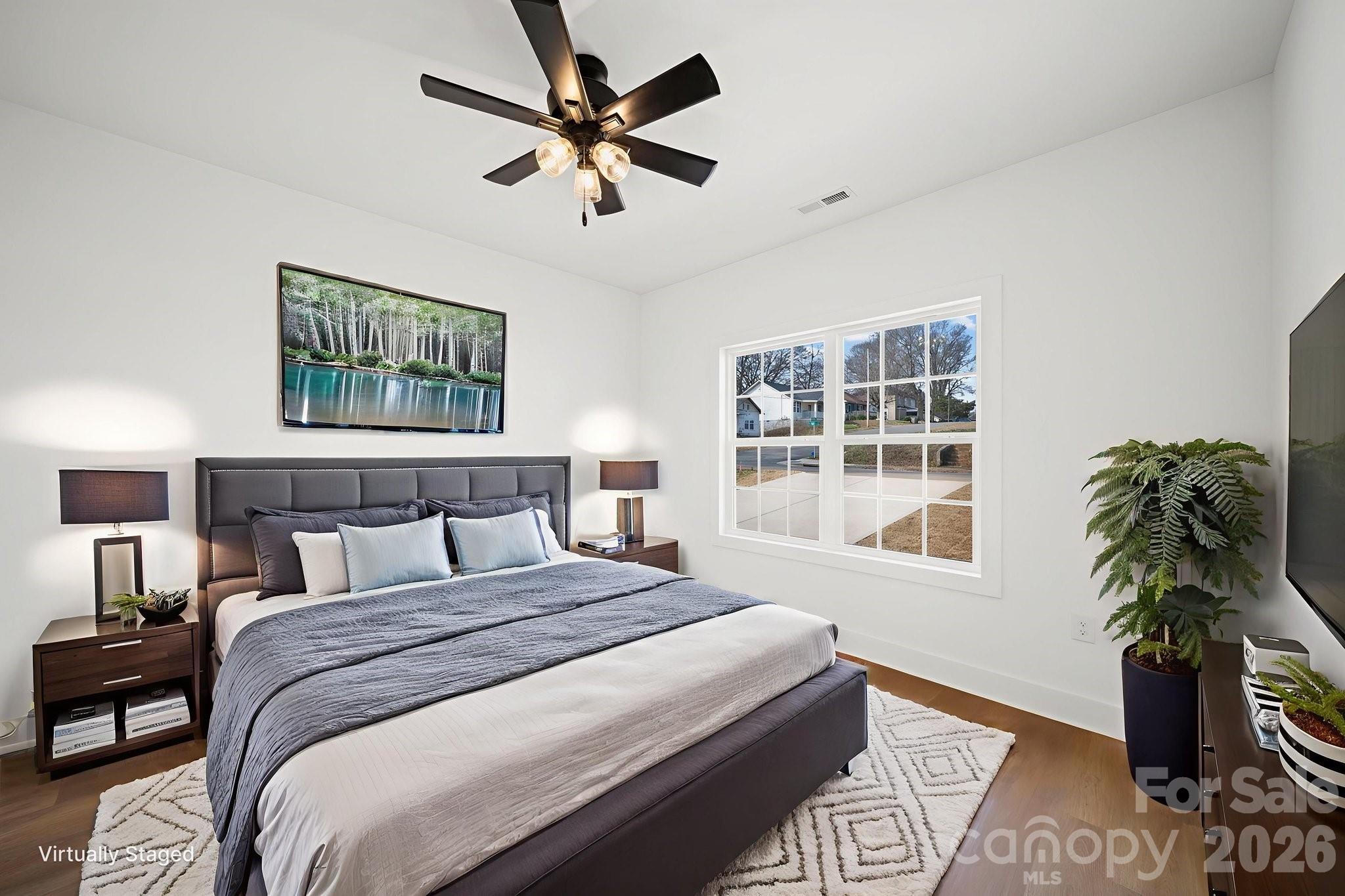 412 S Hill Street — Gastonia