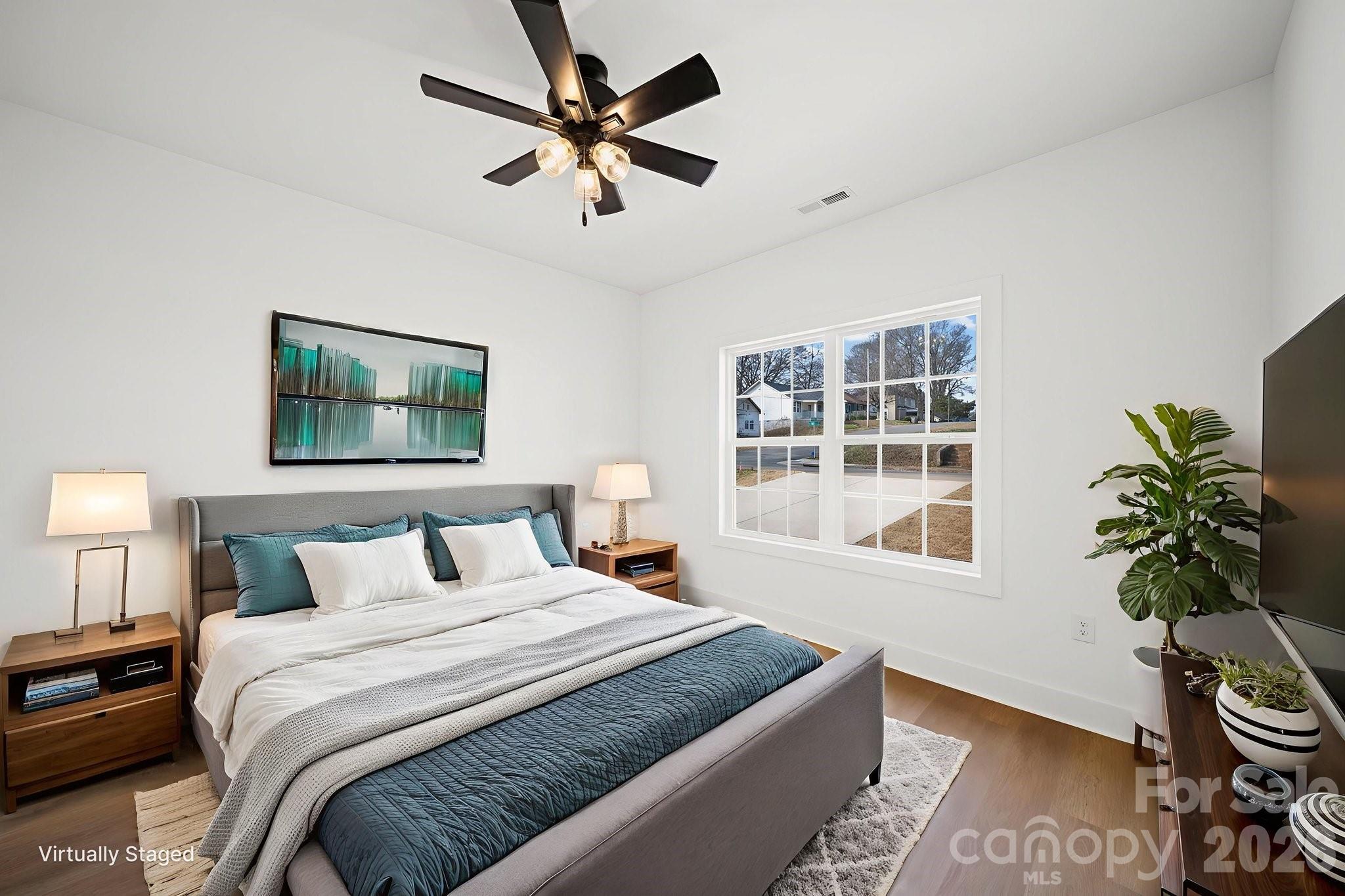 412 S Hill Street — Gastonia