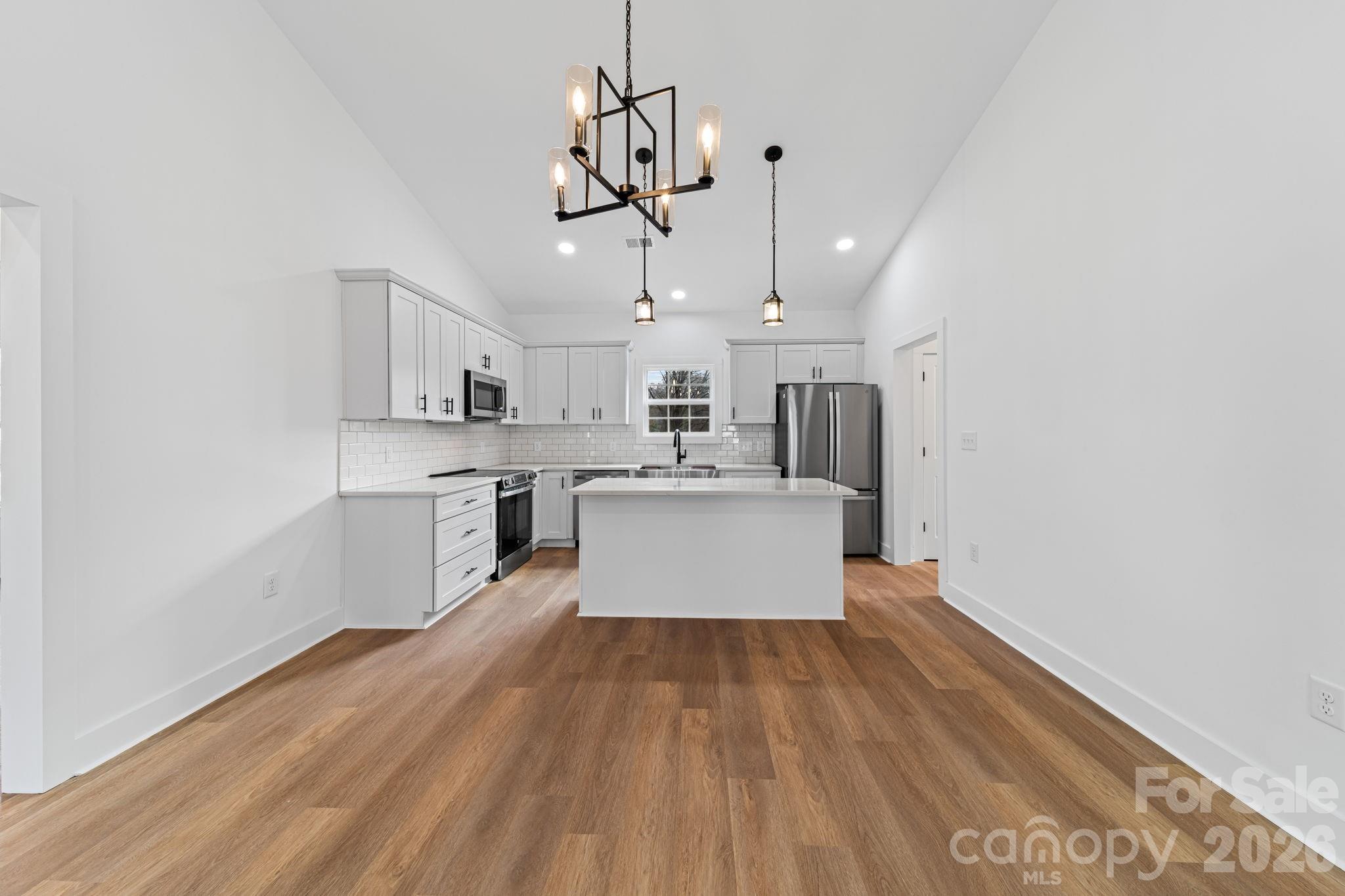 412 S Hill Street — Gastonia