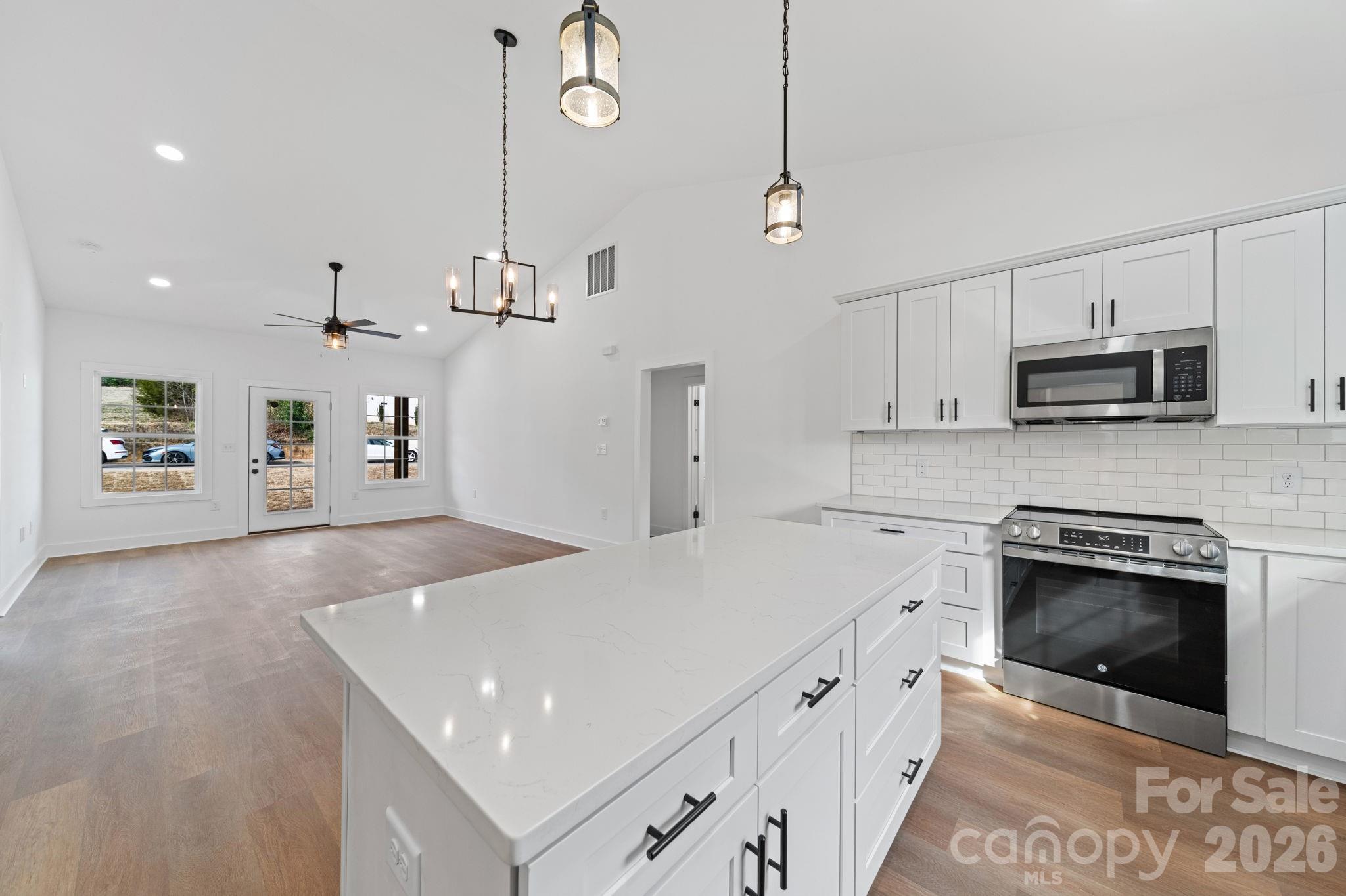 412 S Hill Street — Gastonia