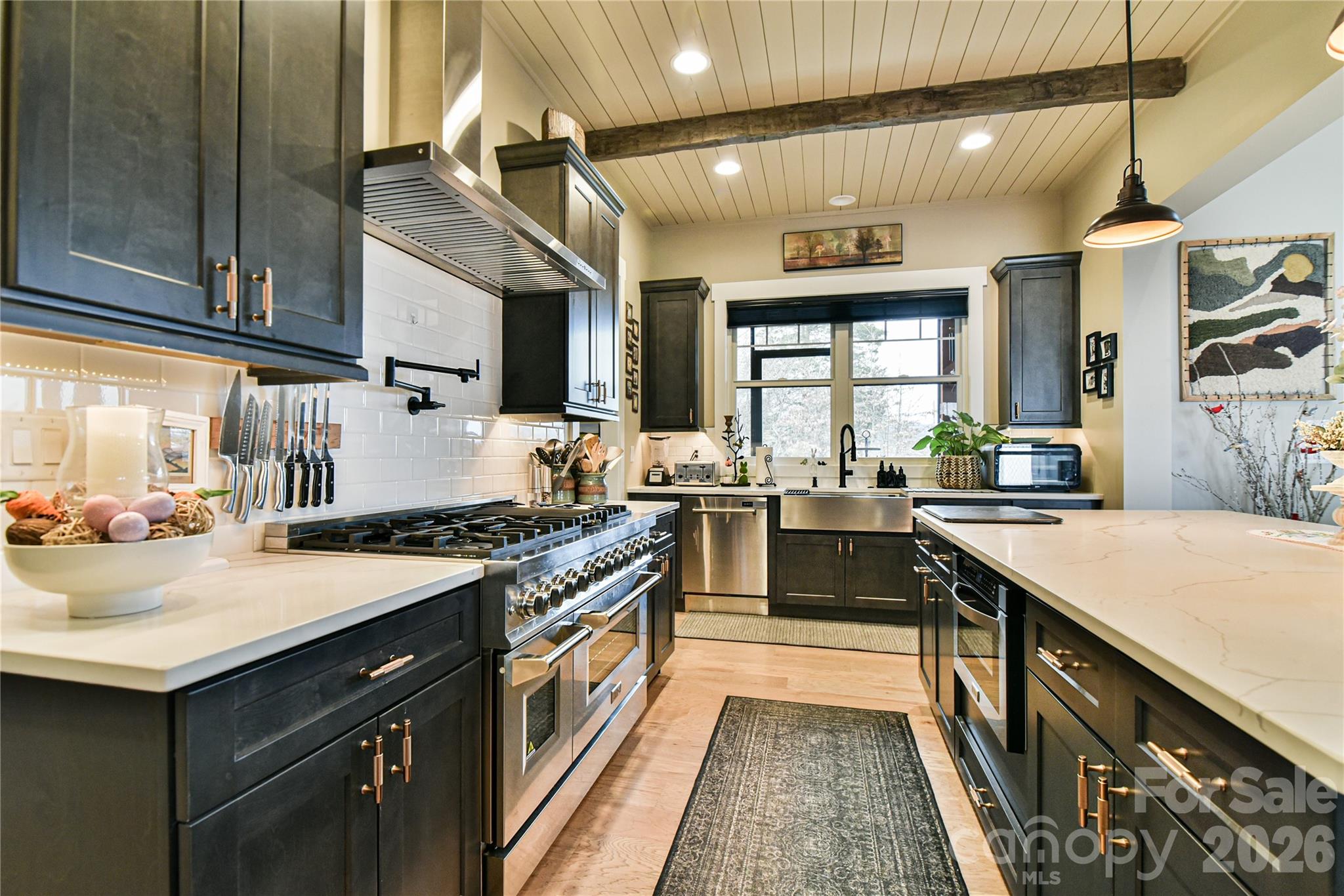 138 Mavrick Drive — Mills River