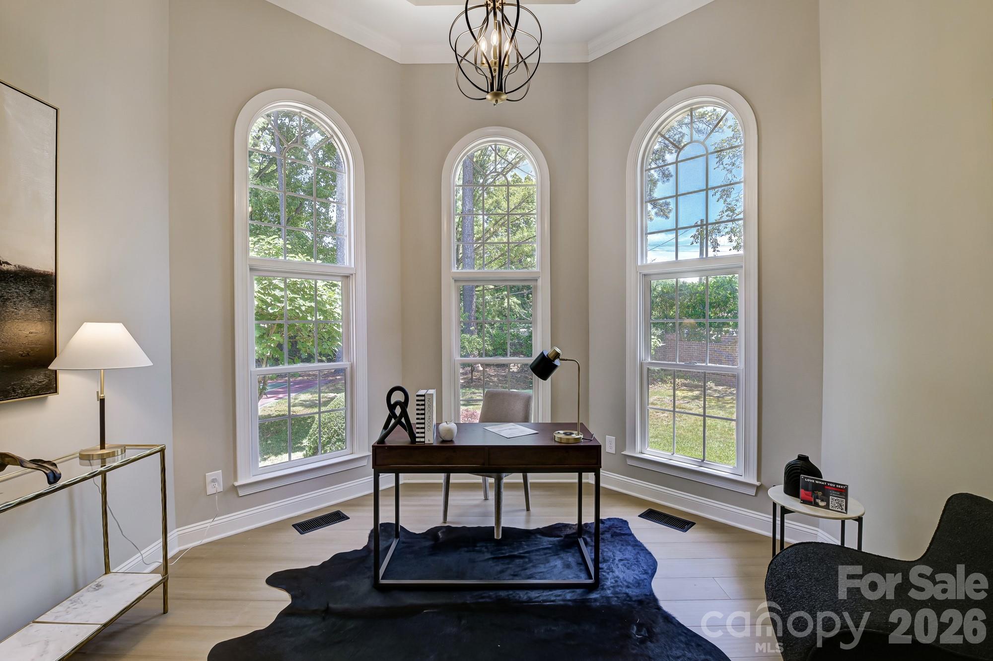 8707 Fairview Road — Charlotte
