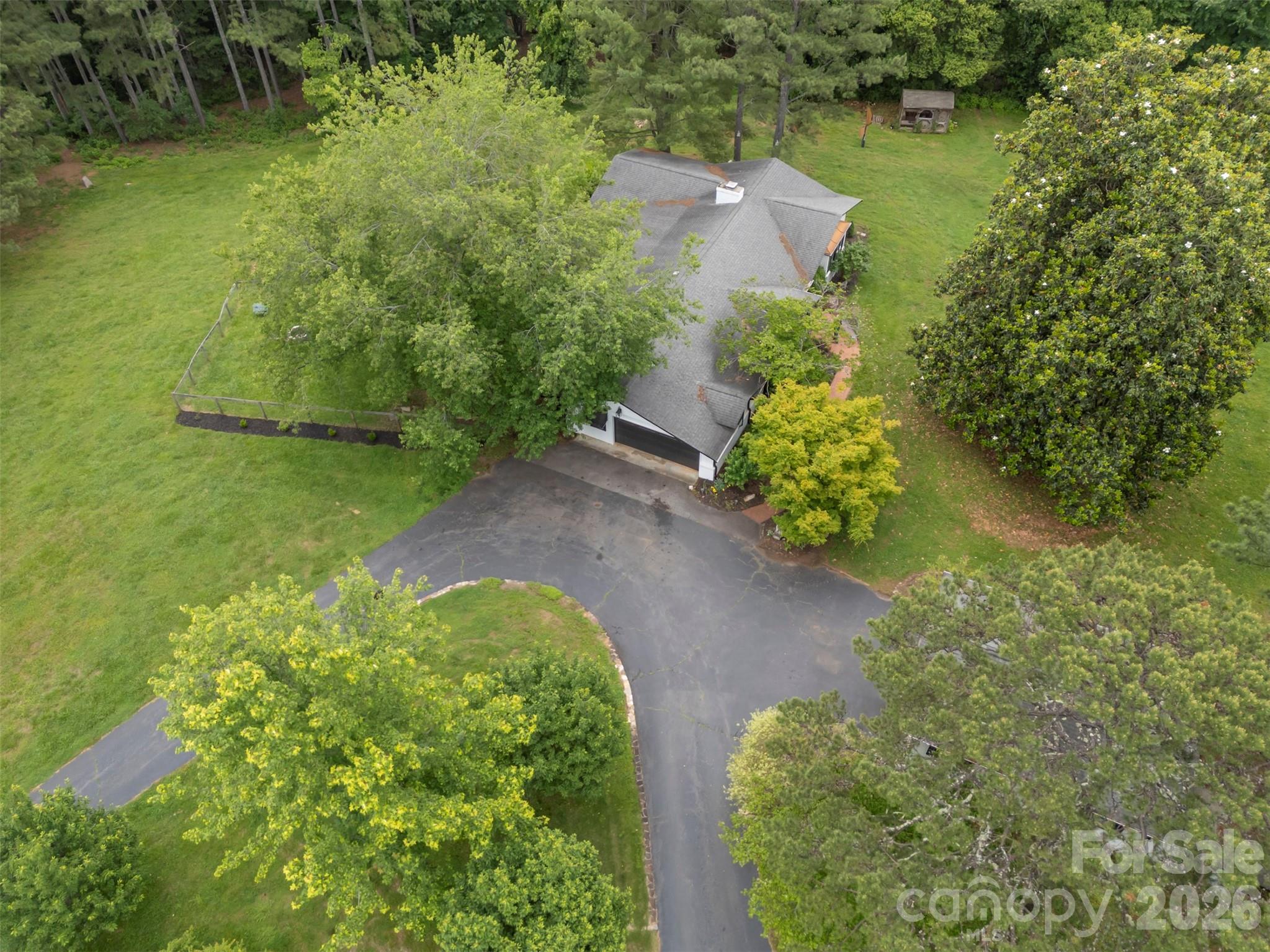 64 Persimmon Hill Drive — Columbus