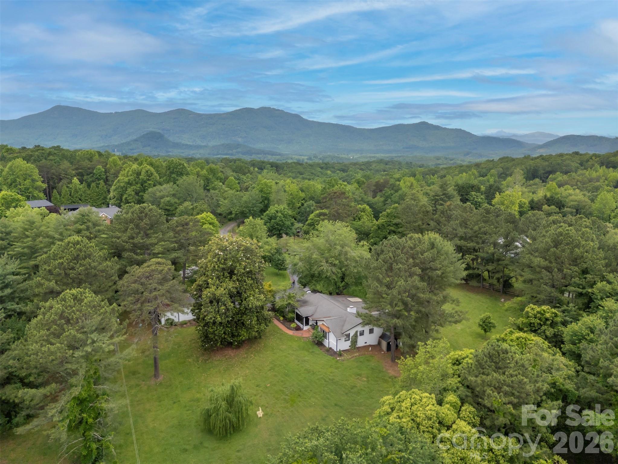 64 Persimmon Hill Drive — Columbus