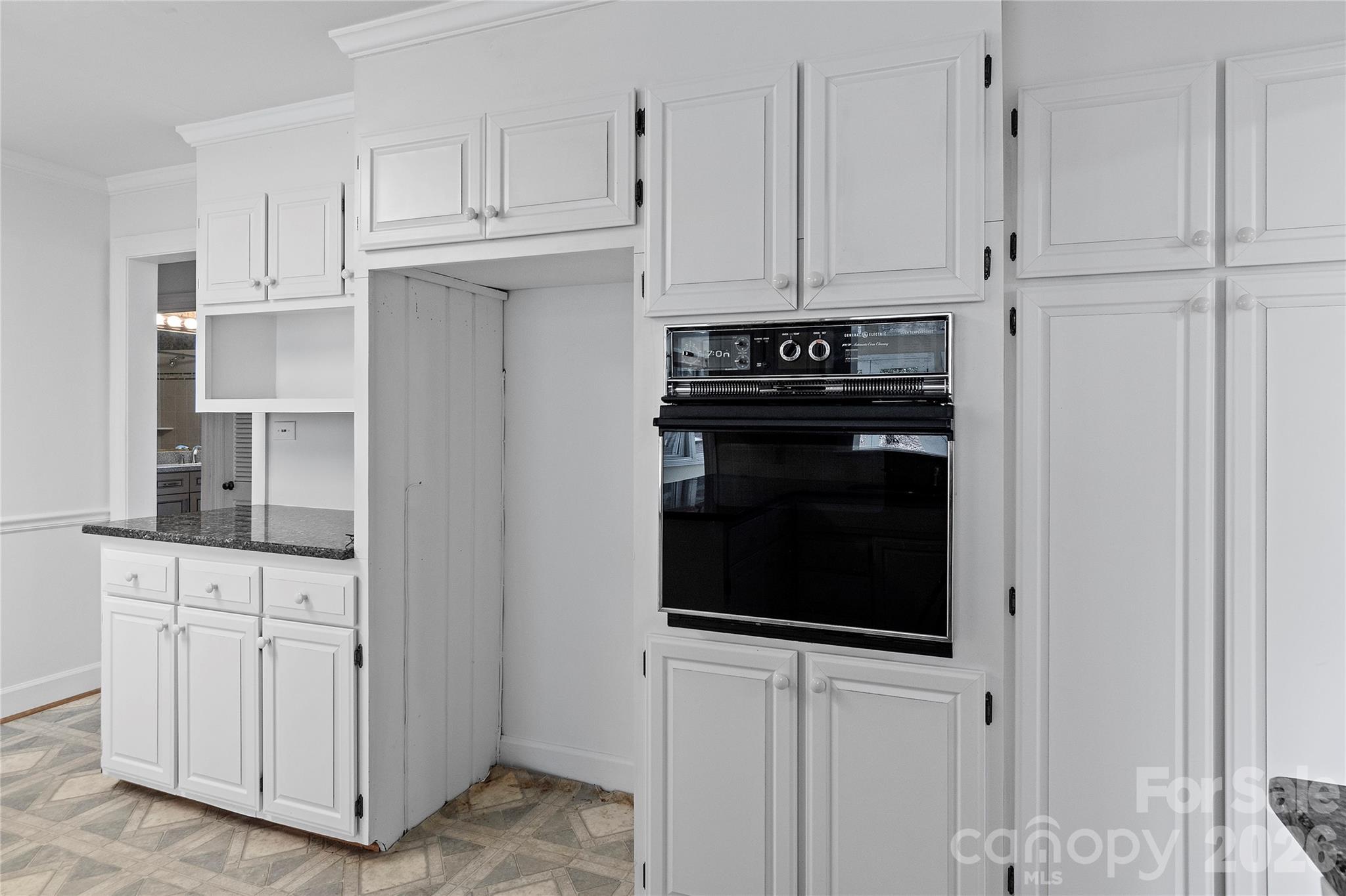 3116 Burkeshore Road — Winston Salem