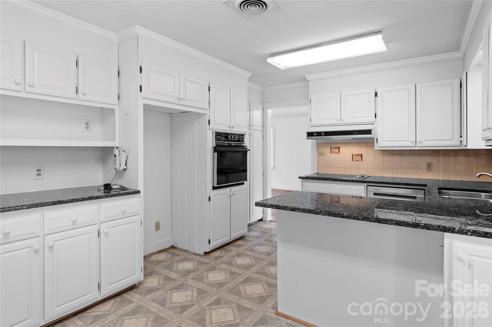 3116 Burkeshore Road — Winston Salem