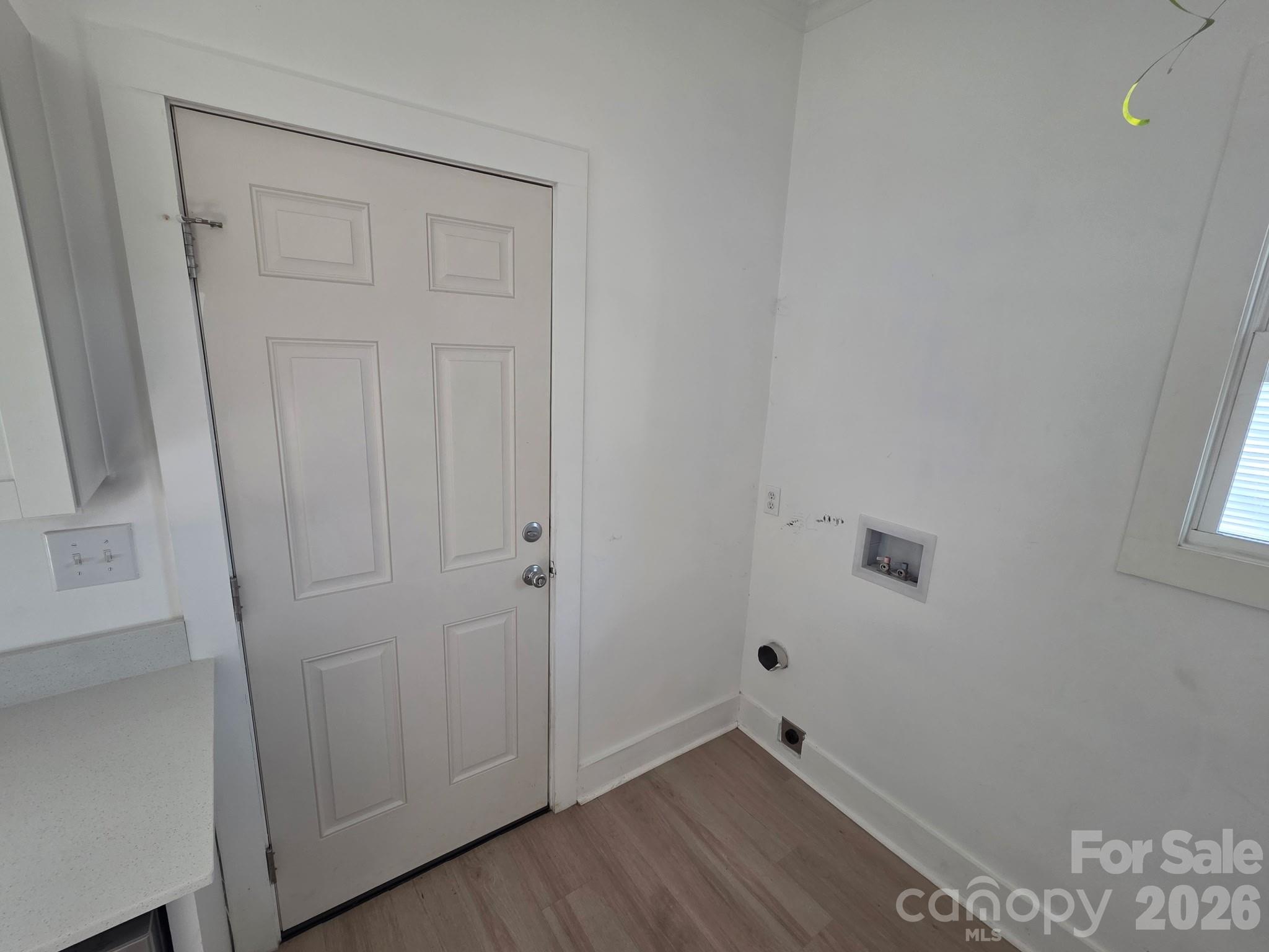 572 2nd Street — Chester