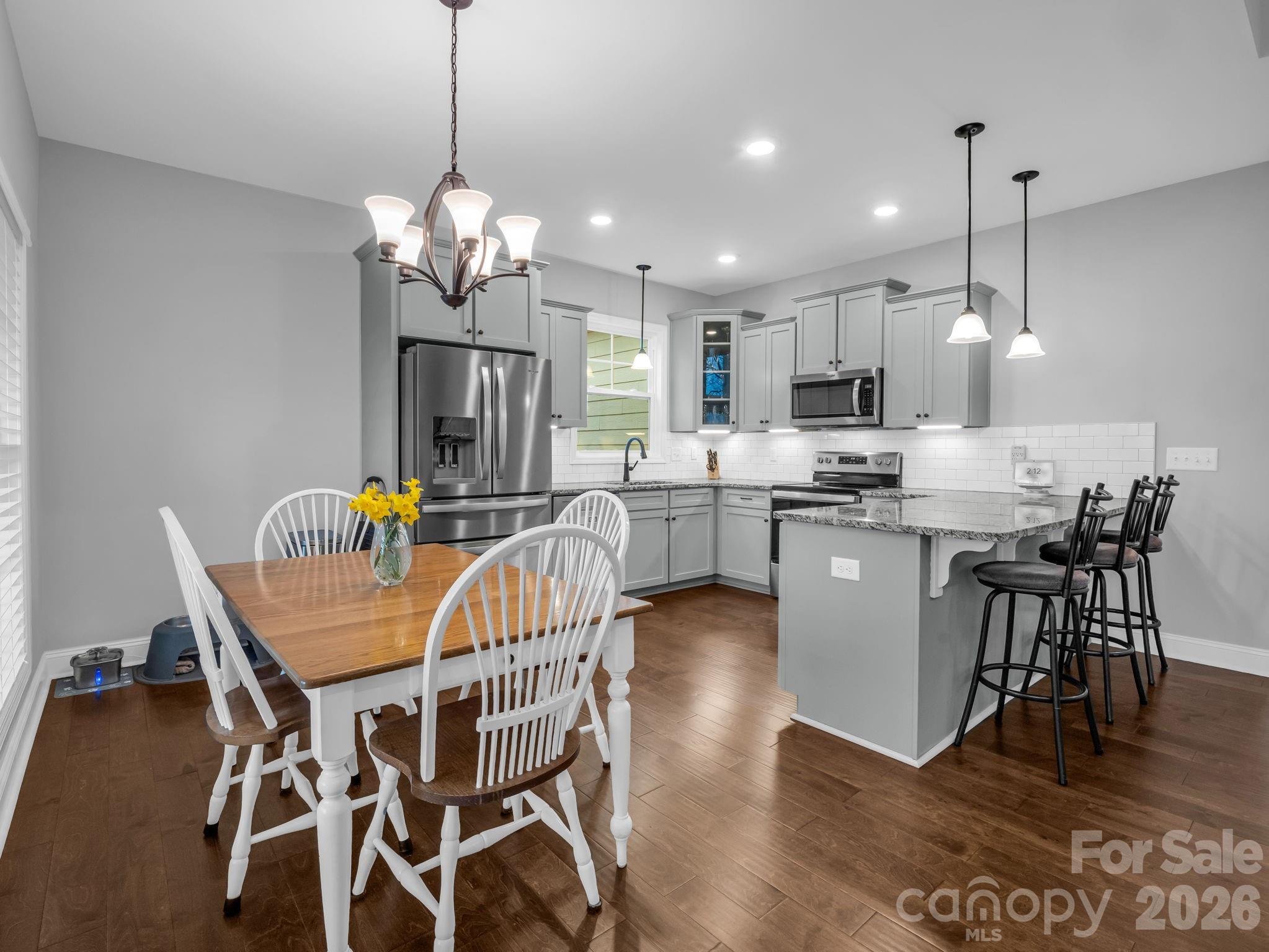 631 Mountain Parkway — Mill Spring