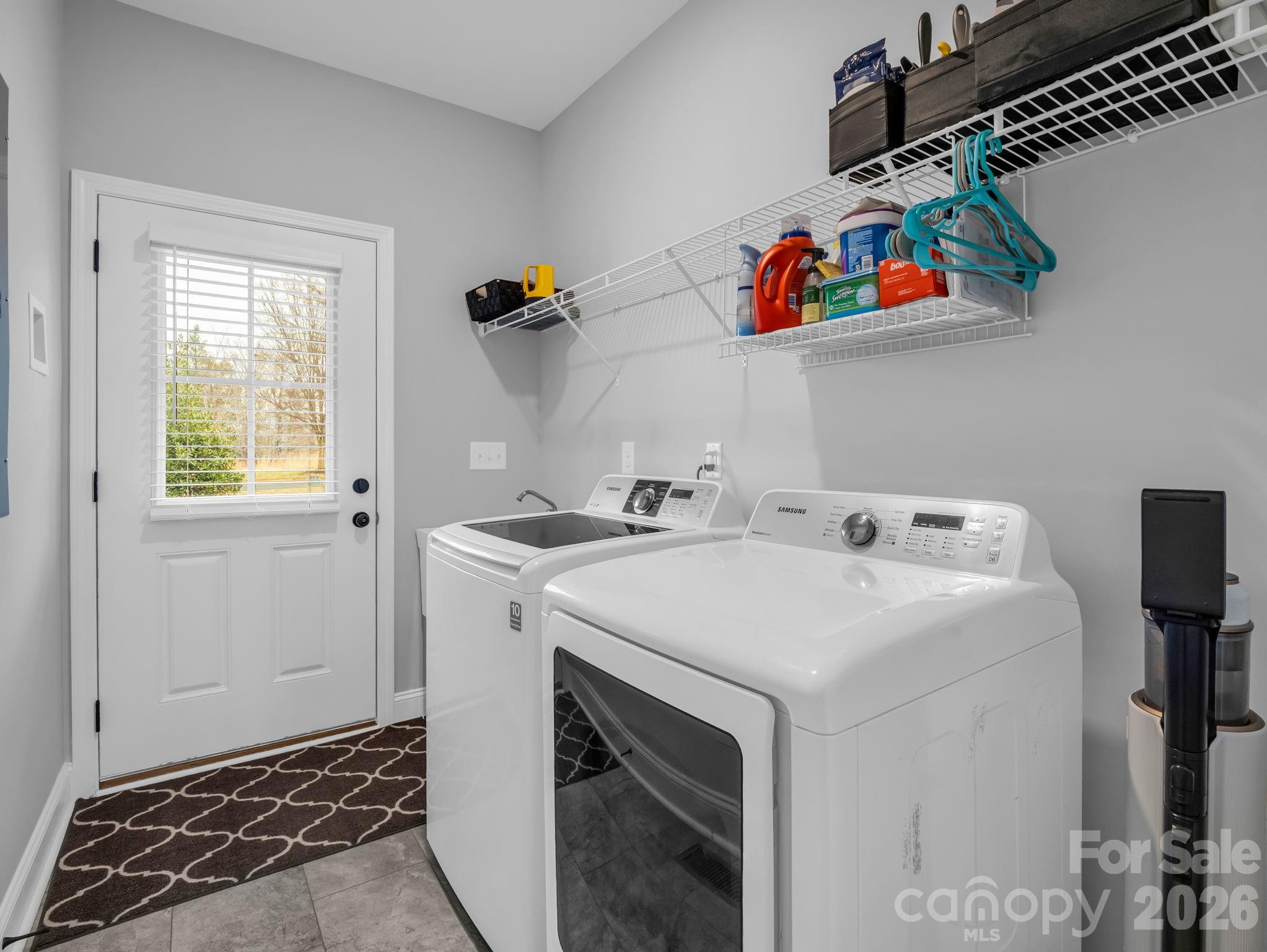 631 Mountain Parkway — Mill Spring