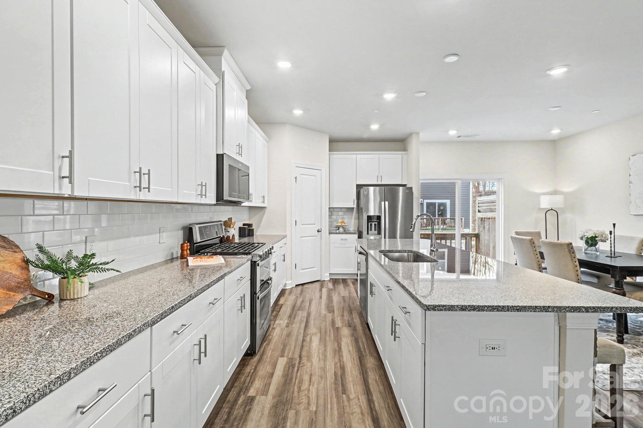 3537 Auburn Curb Road — Charlotte