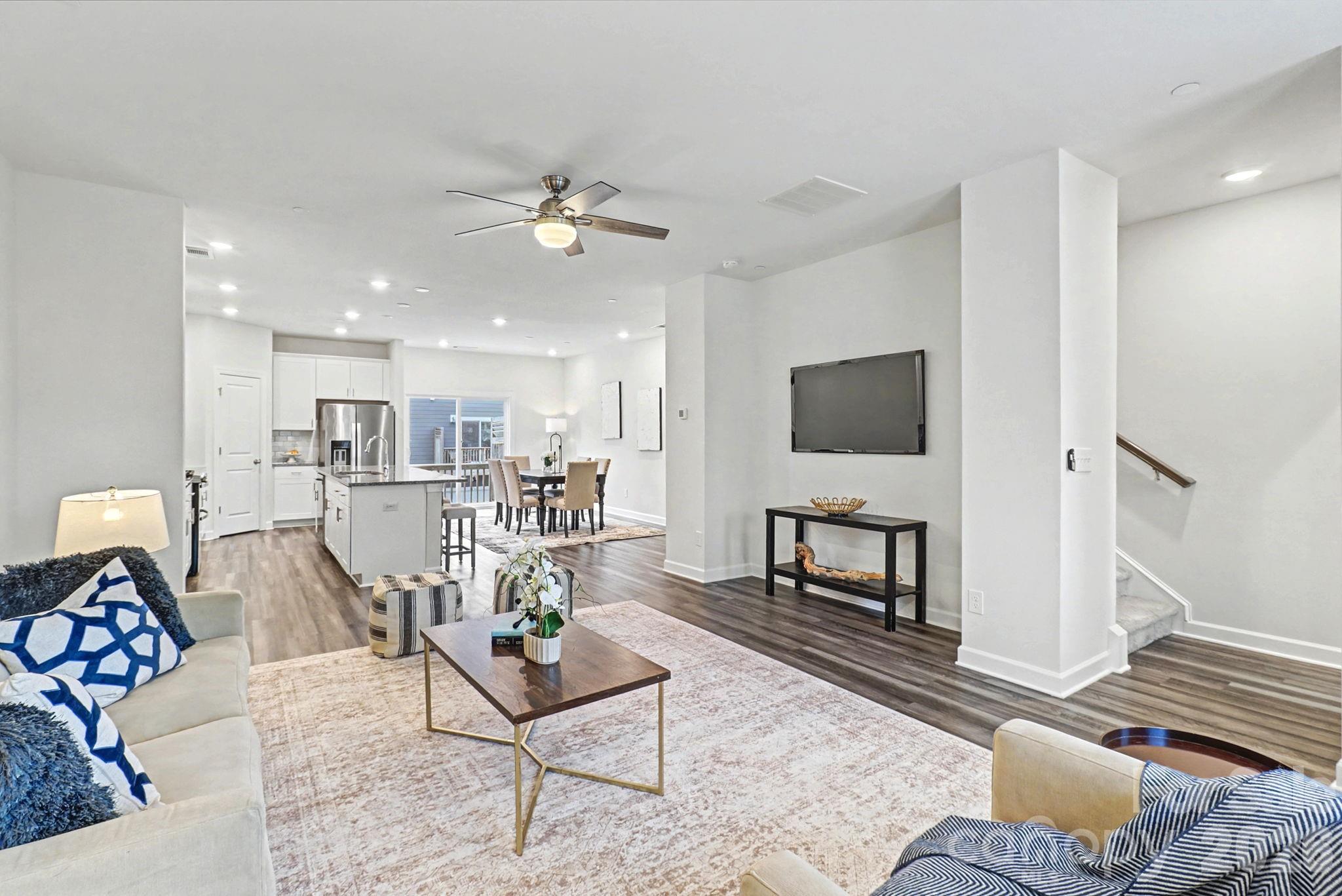 3537 Auburn Curb Road — Charlotte
