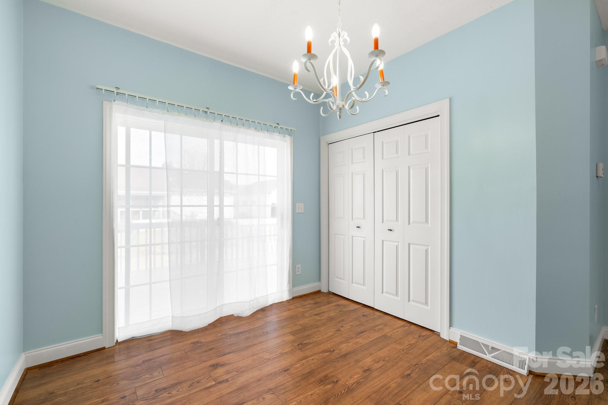 403 Sassafras Drive — Hendersonville