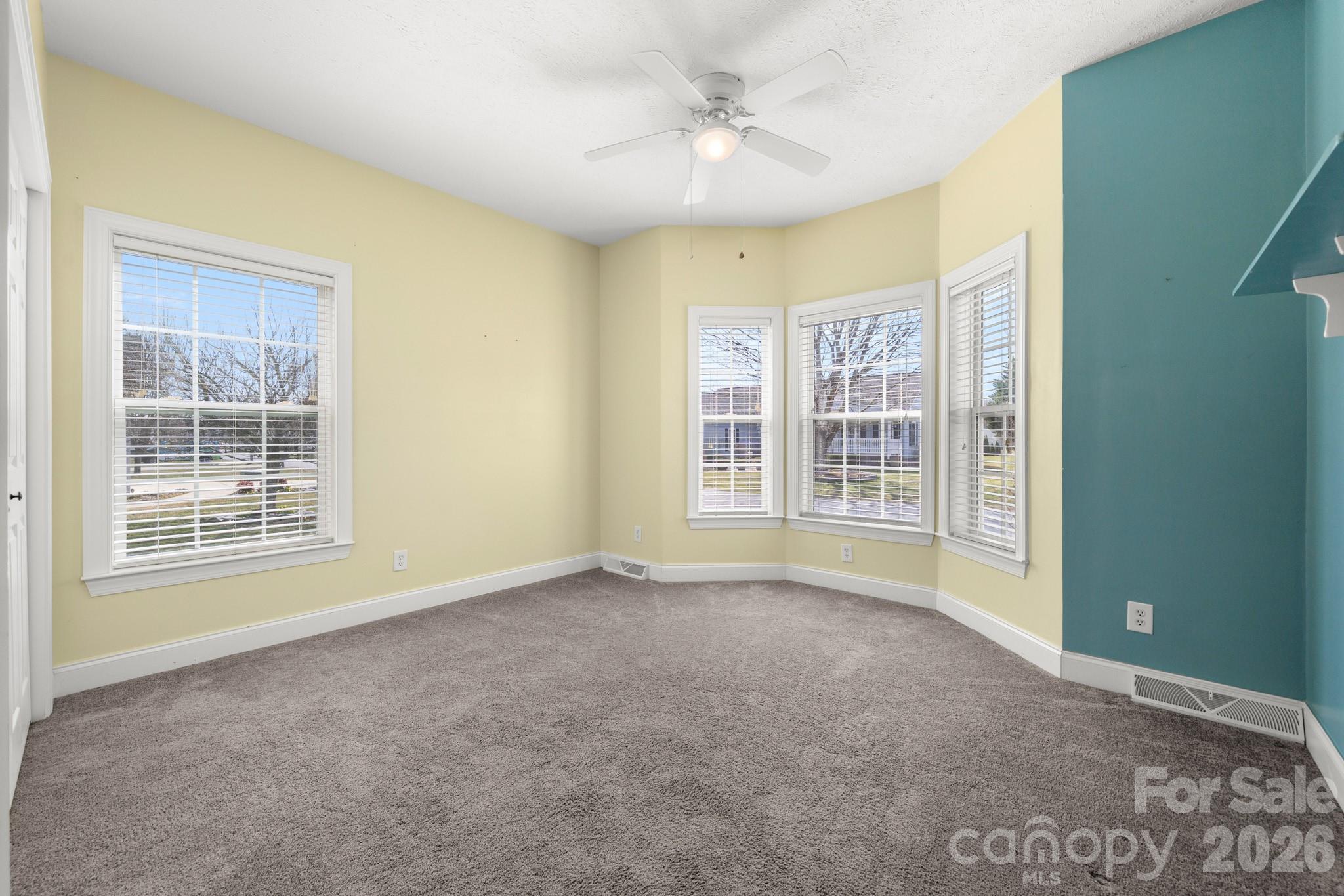 403 Sassafras Drive — Hendersonville