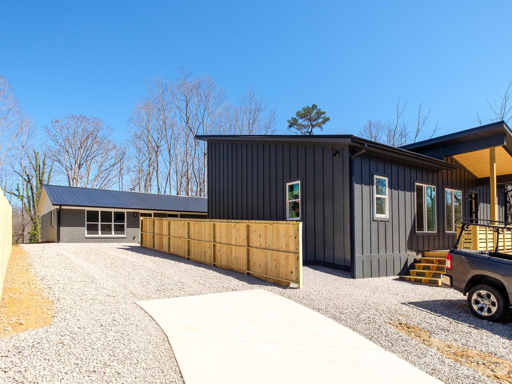 114 Shady Oak Drive — Asheville