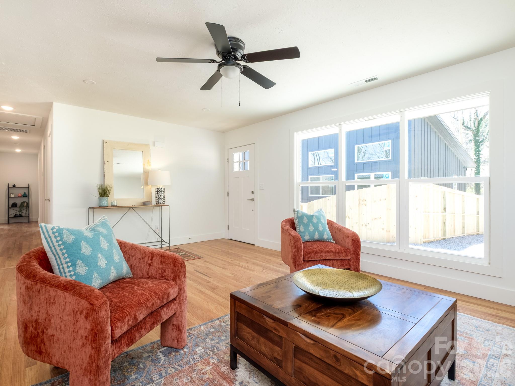 114 Shady Oak Drive — Asheville