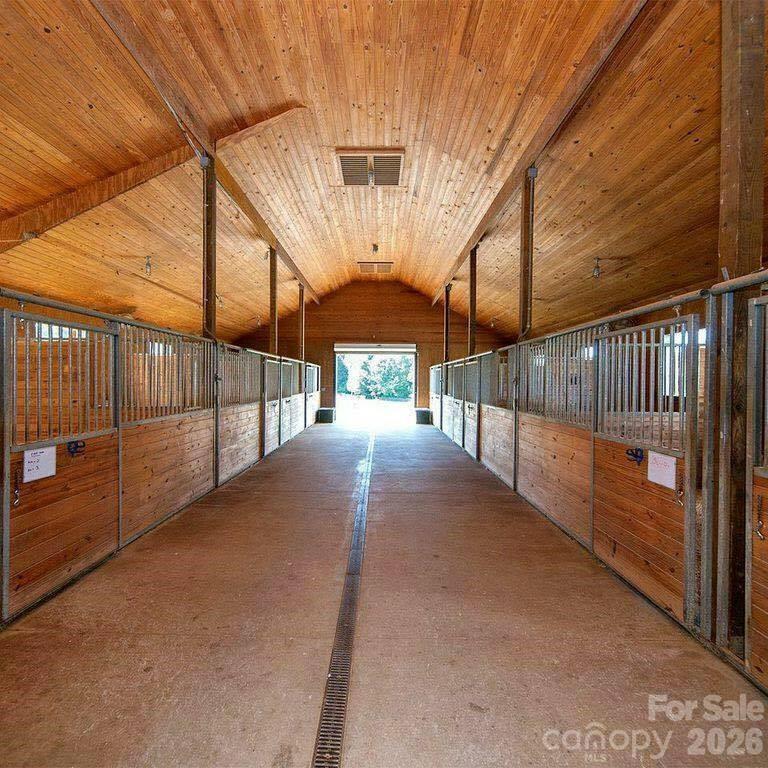 6207 Victory Pass Lane — Waxhaw