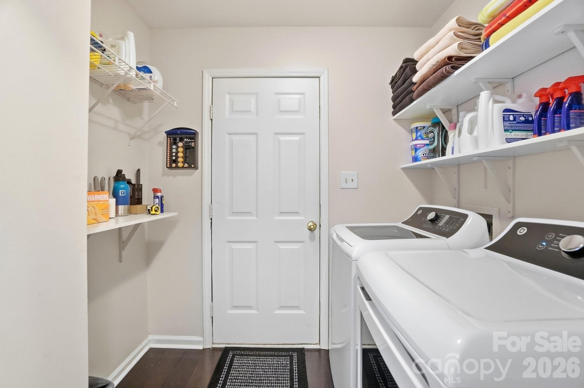 6909 Kersfield Place — Mint Hill