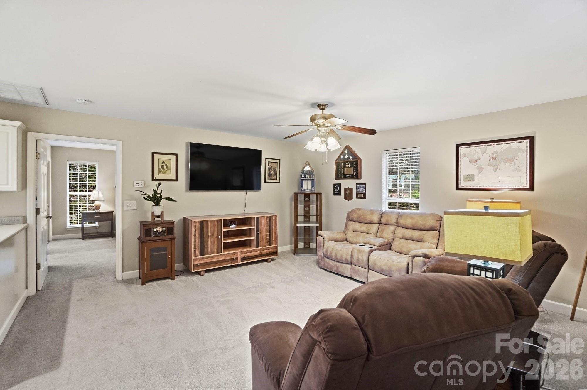 6909 Kersfield Place — Mint Hill