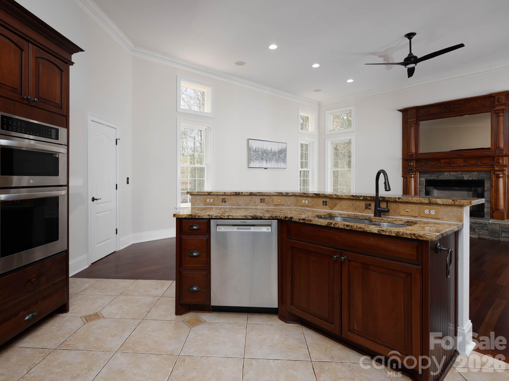 7919 Glen Abbey Circle — Stanley