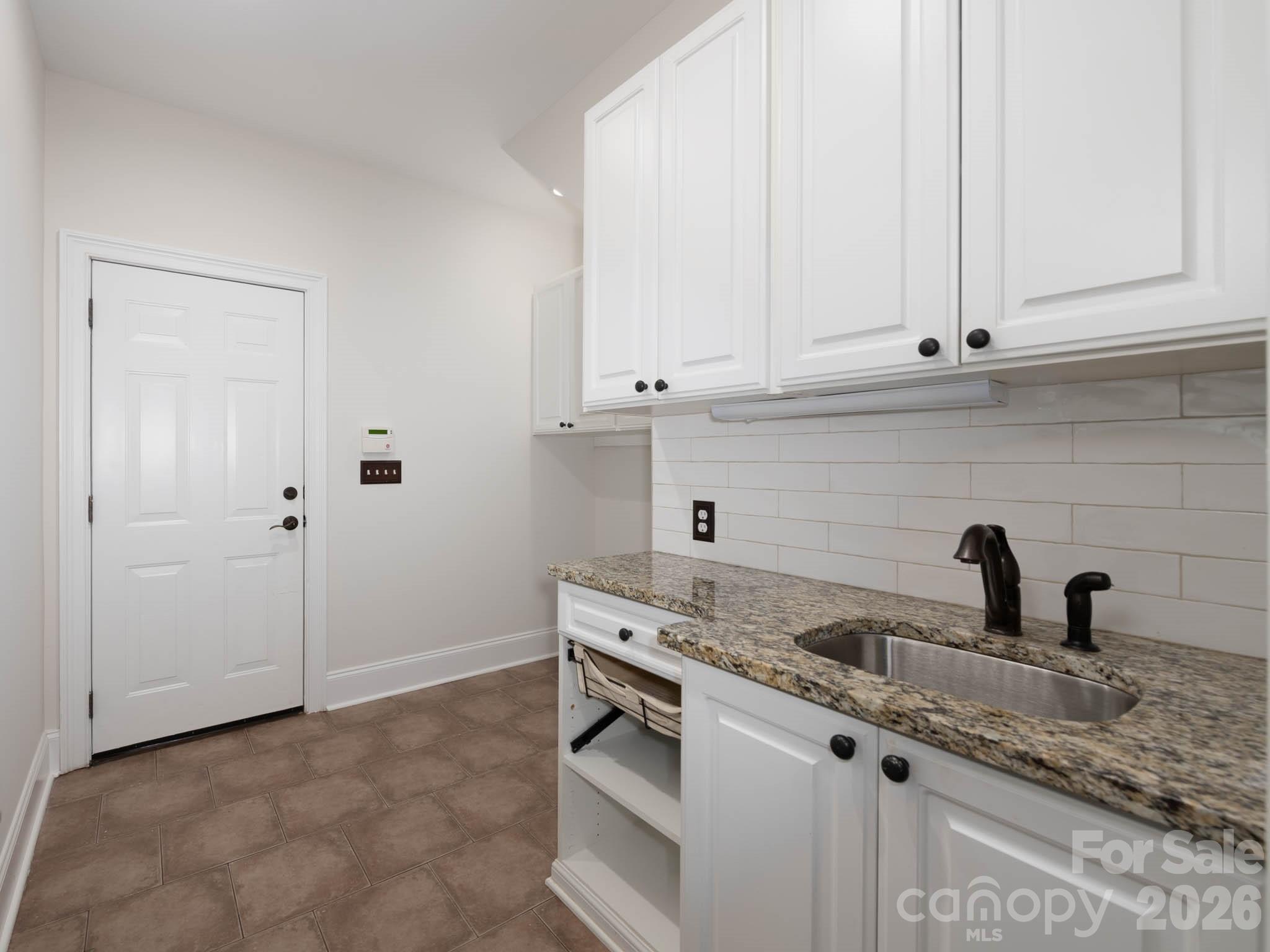 7919 Glen Abbey Circle — Stanley