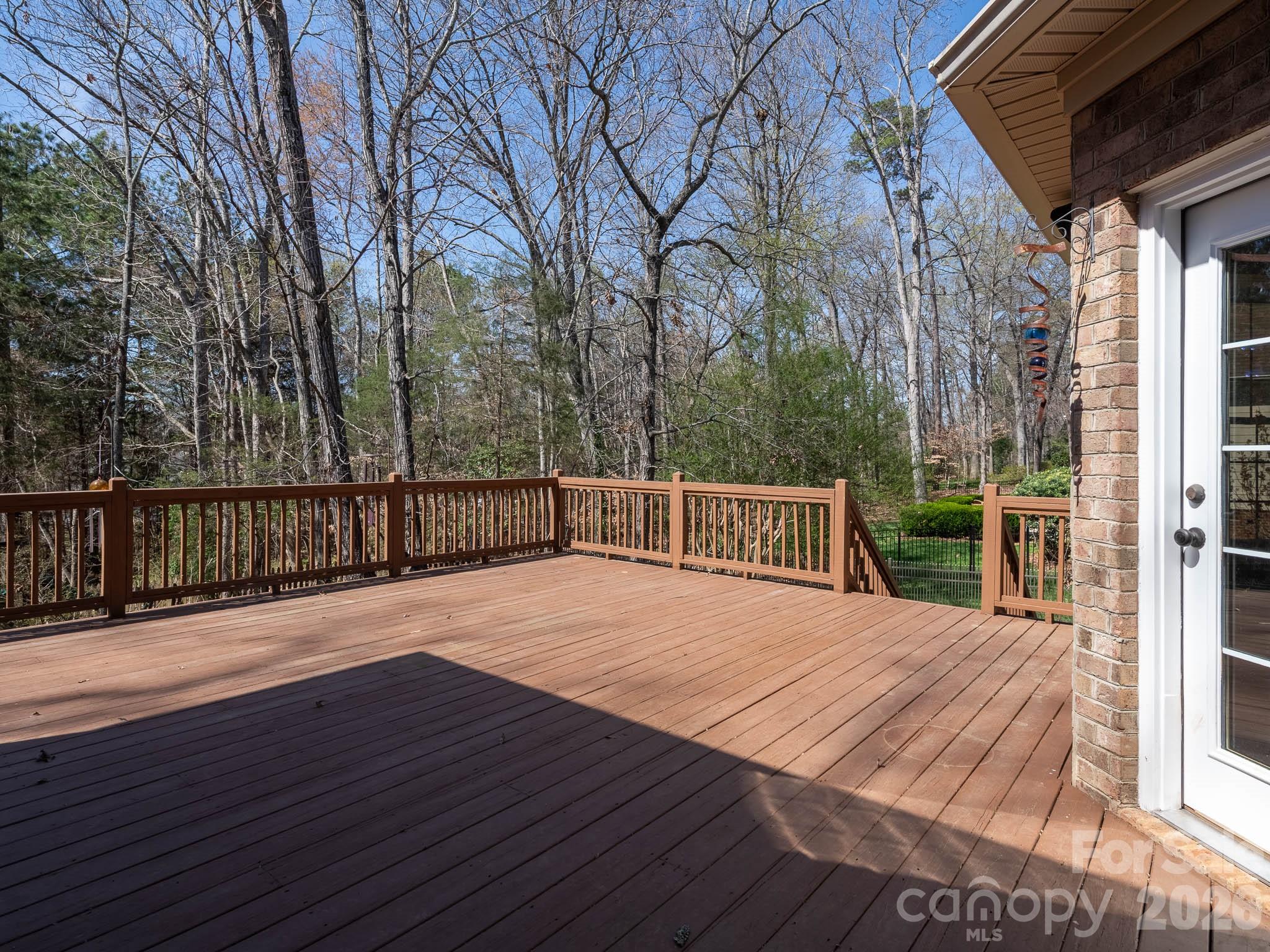7919 Glen Abbey Circle — Stanley
