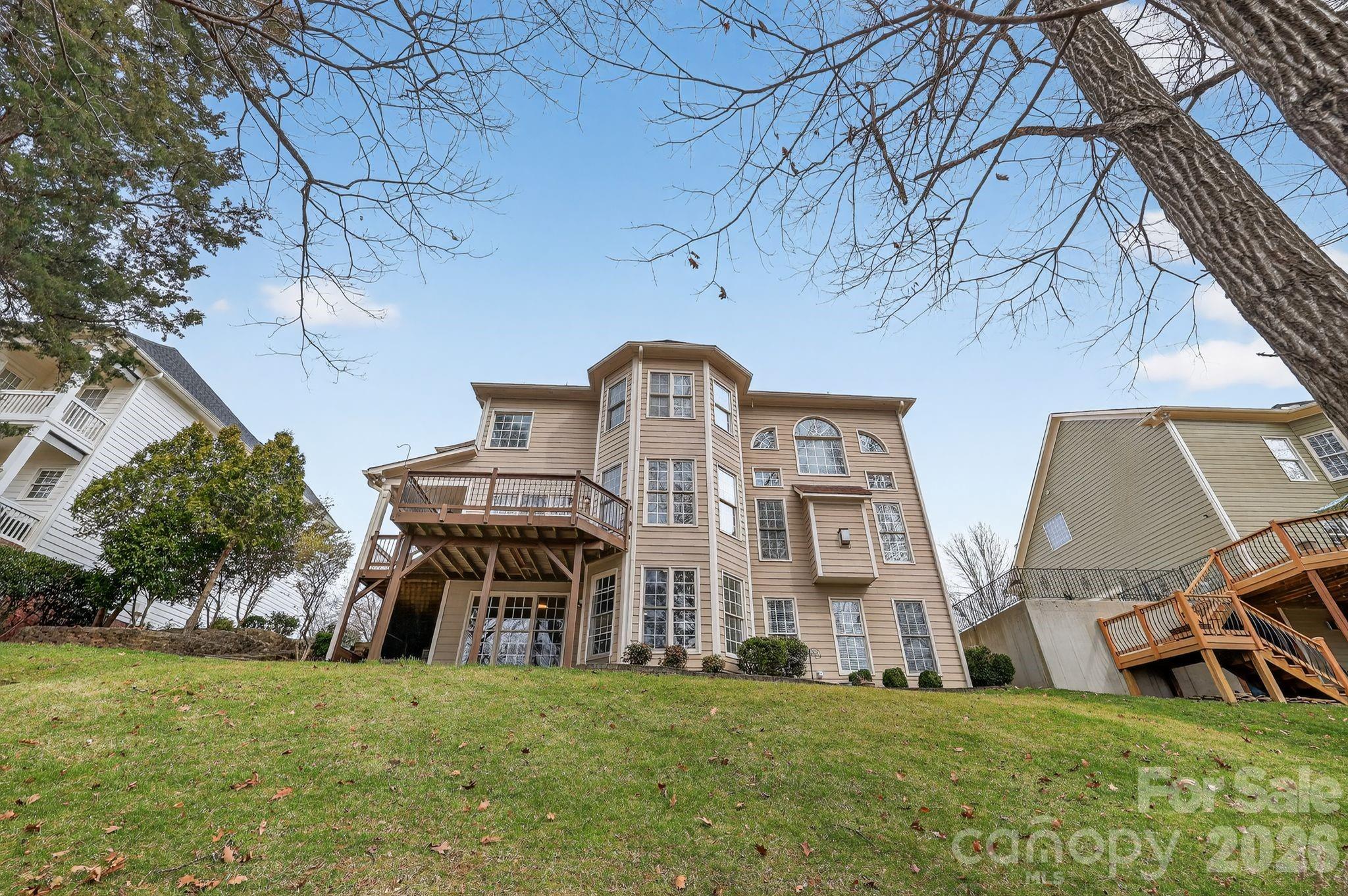 14538 Northgreen Drive — Huntersville