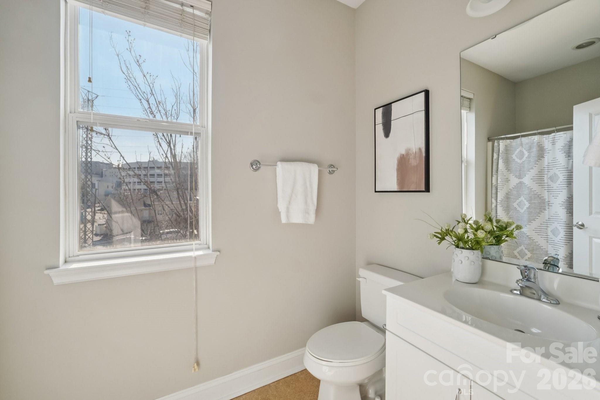 1308 Kenilworth Avenue #432 — Charlotte