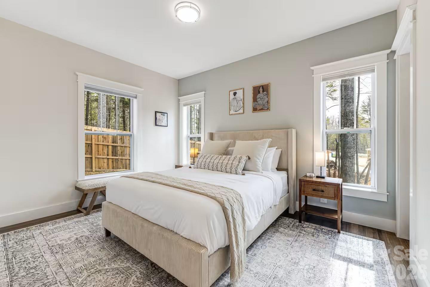 170 Cascade Ridge Road — Fairview