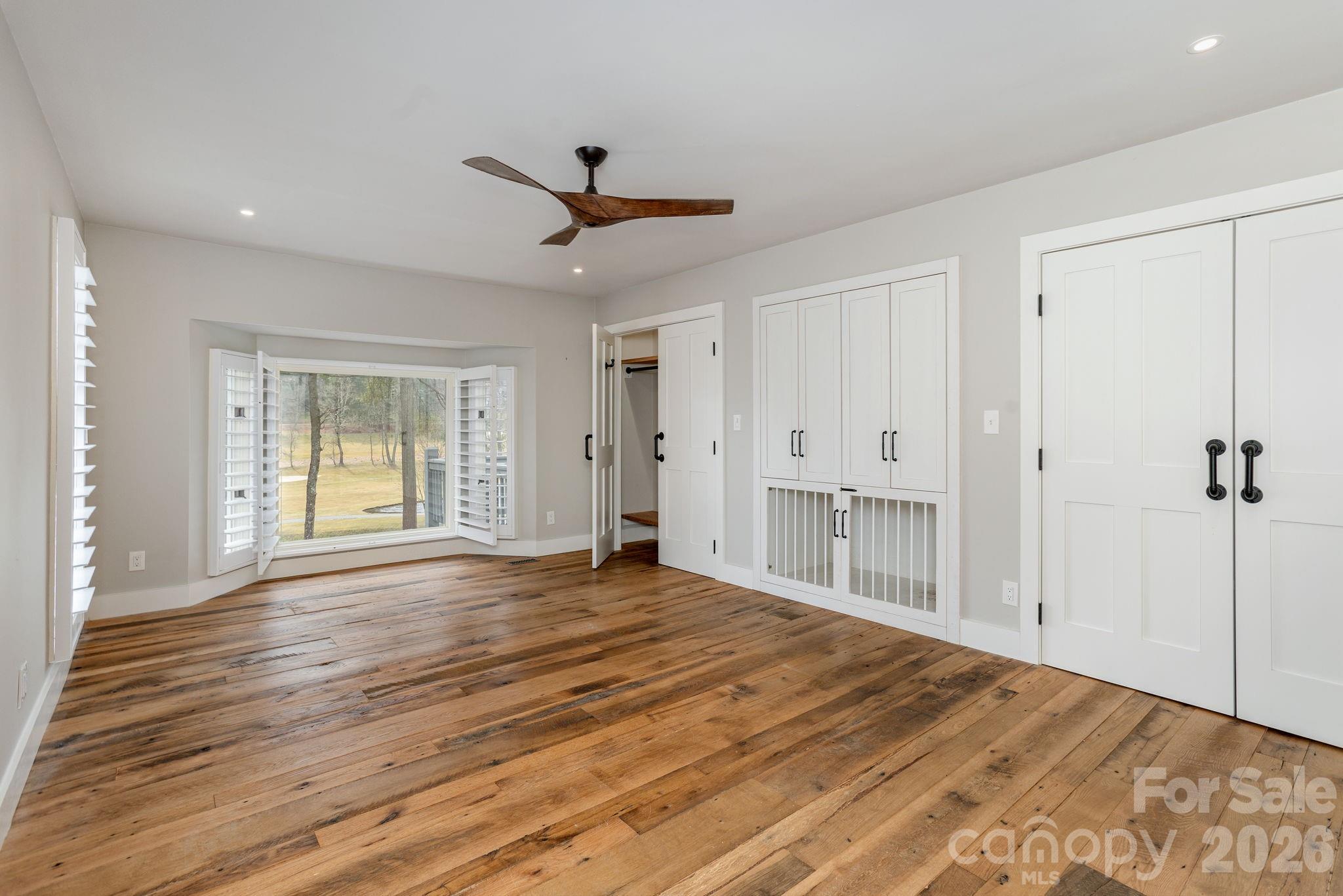 155 WINDING MEADOWS Drive — Flat Rock