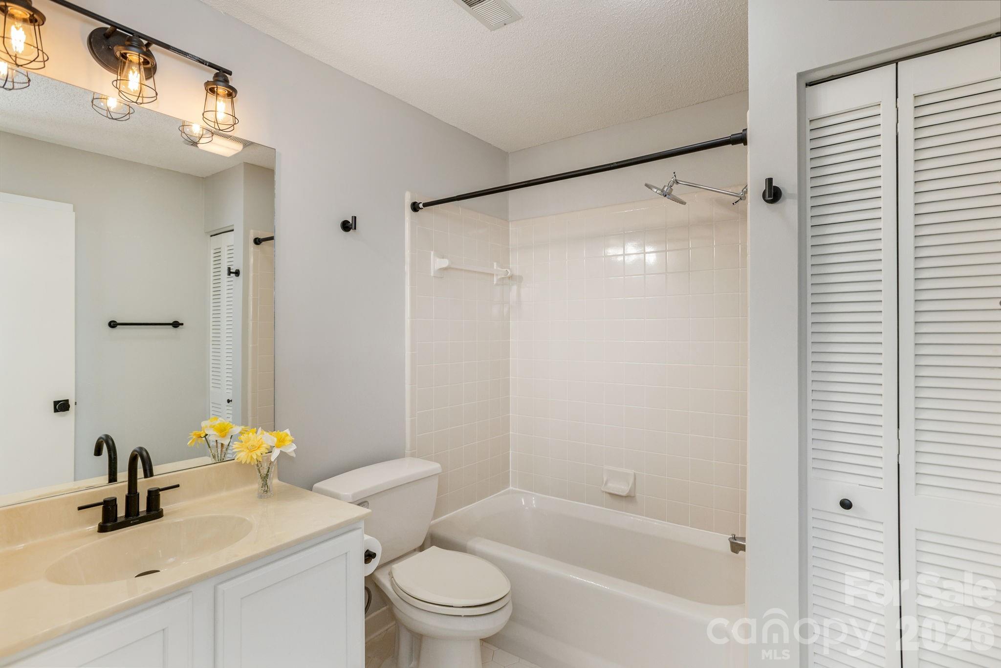 155 WINDING MEADOWS Drive — Flat Rock