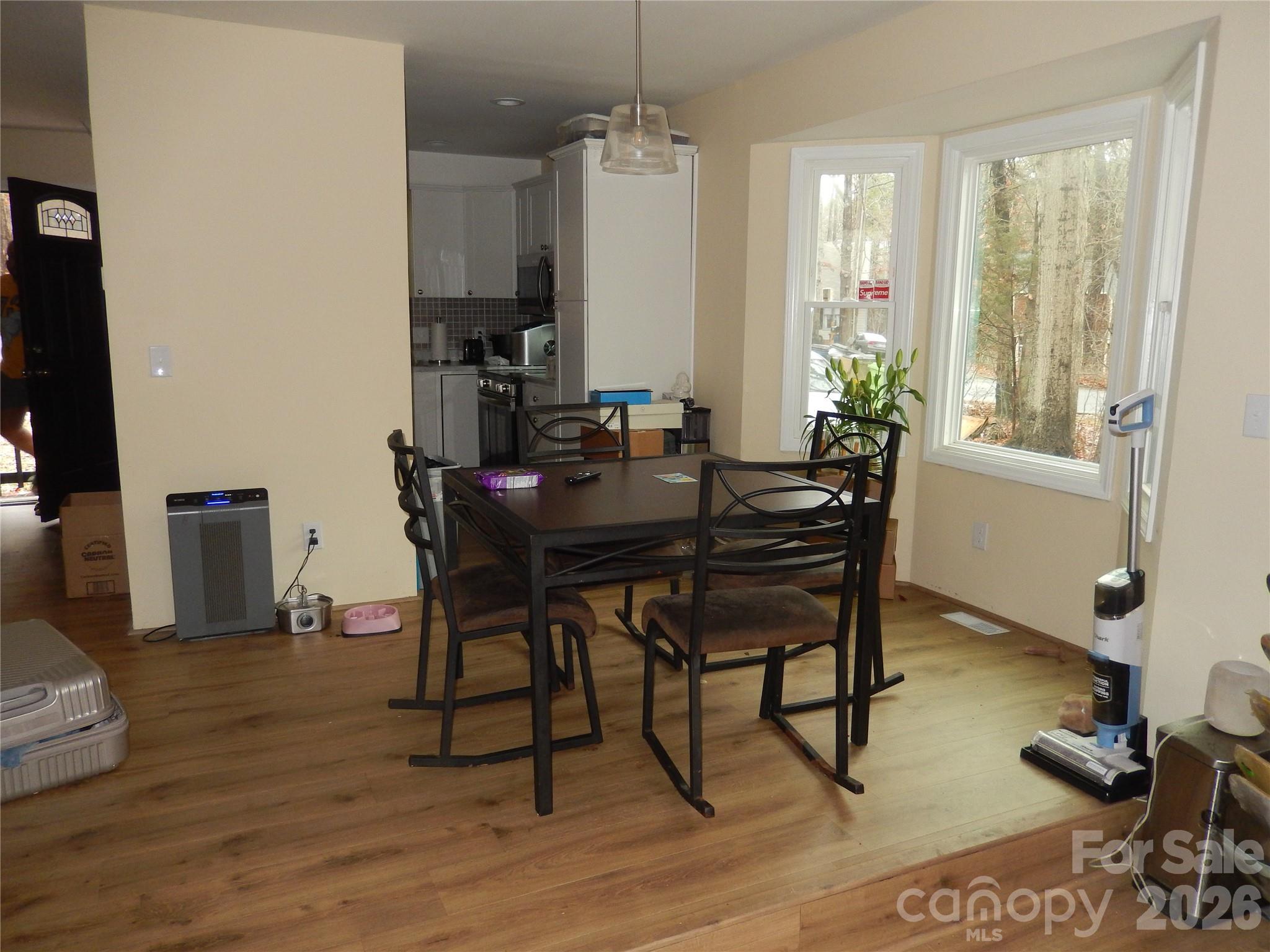 549 Brent Road — Raleigh