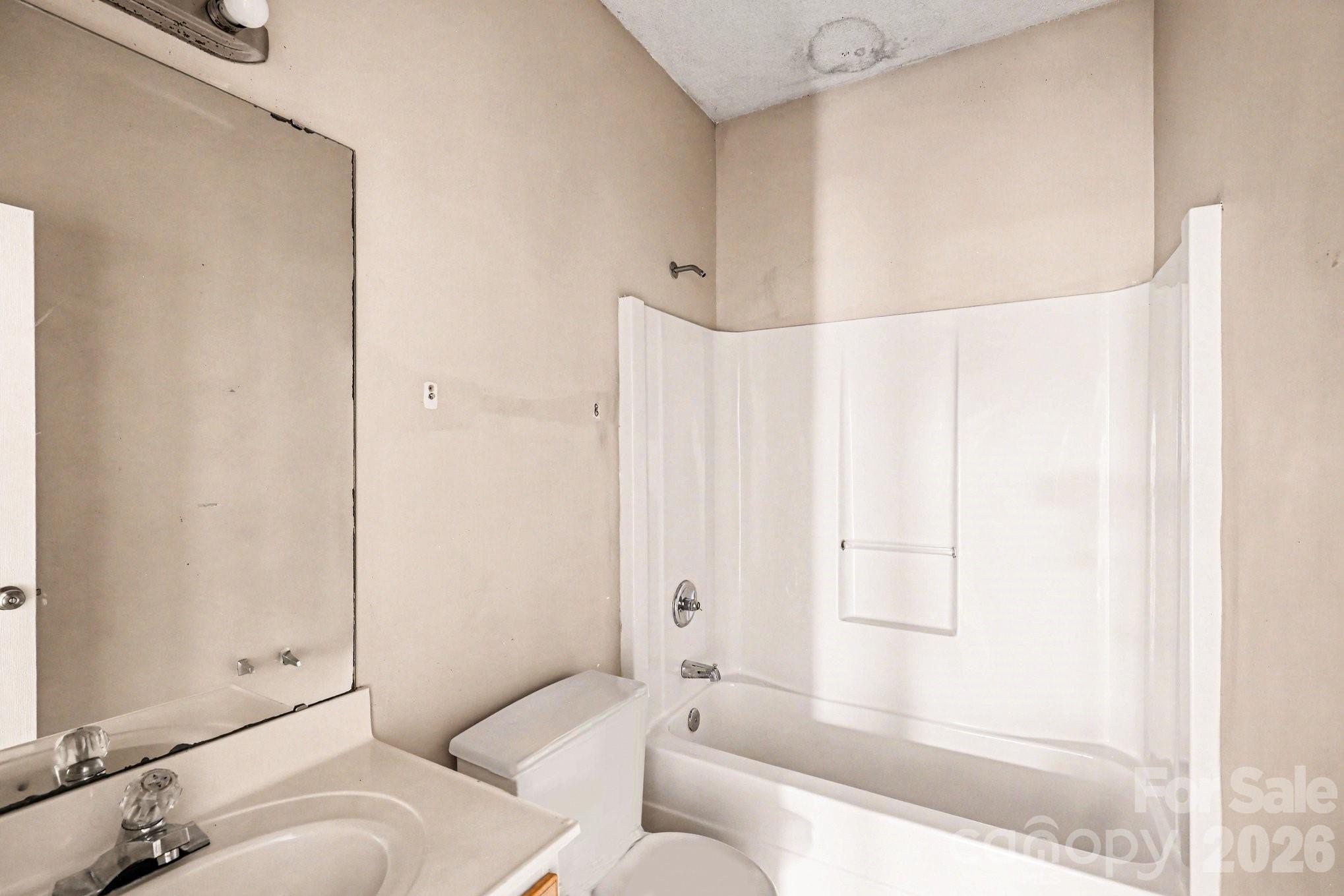 6648 Hampton Way Drive — Charlotte