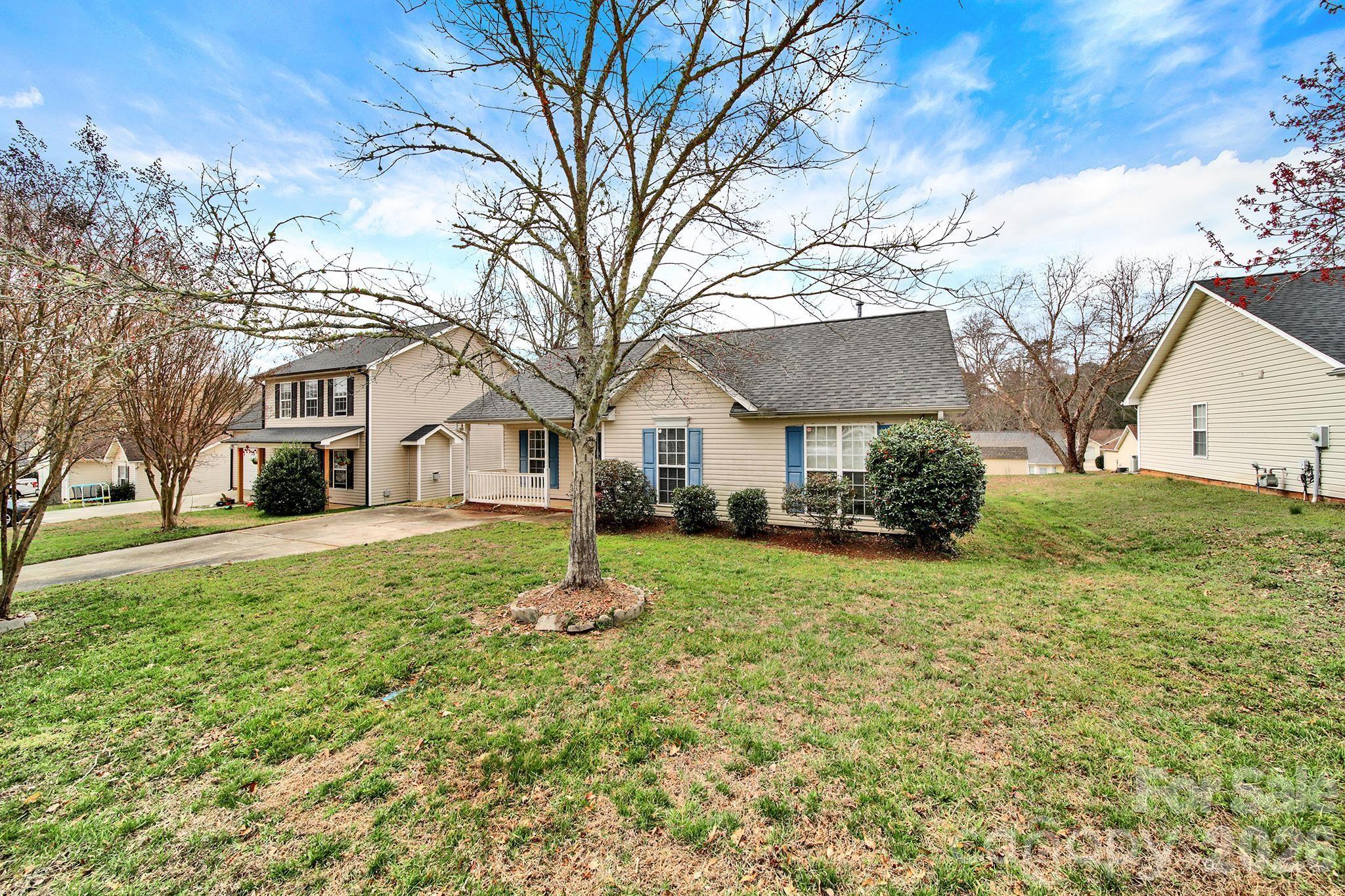 1236 Autumn Breeze Court — Rock Hill