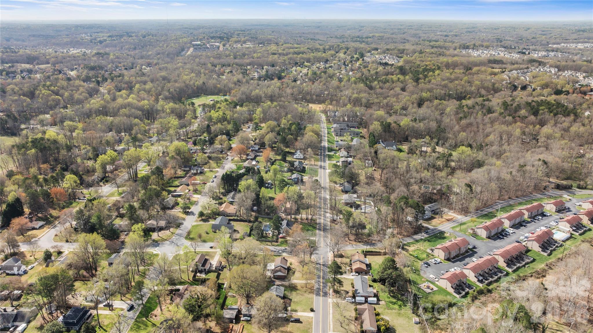 1135 Fieldstone Road — Mooresville