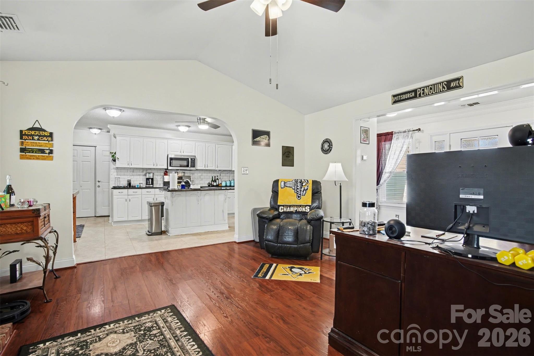 116 Brooks Drive — Stanley