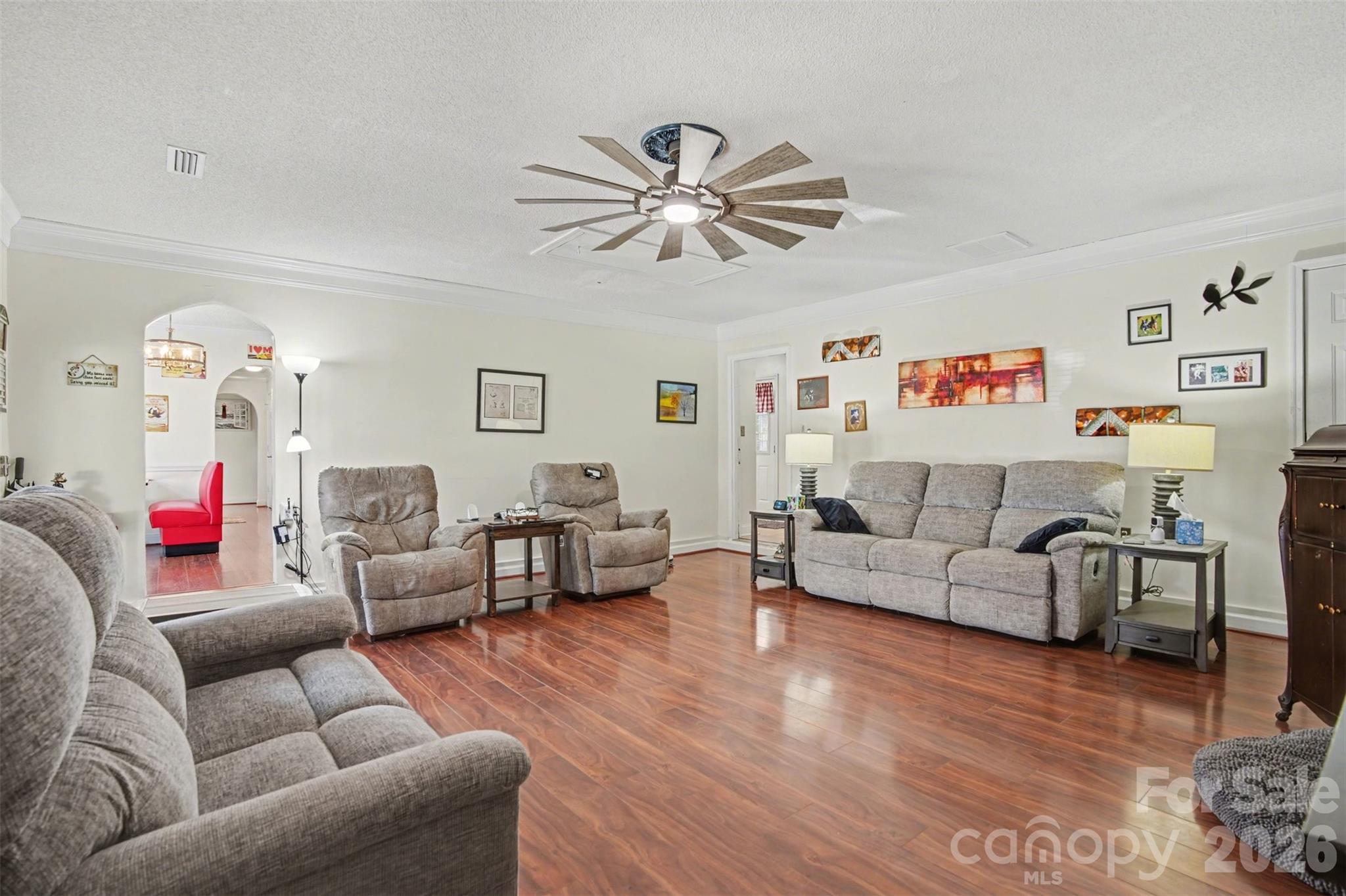 116 Brooks Drive — Stanley