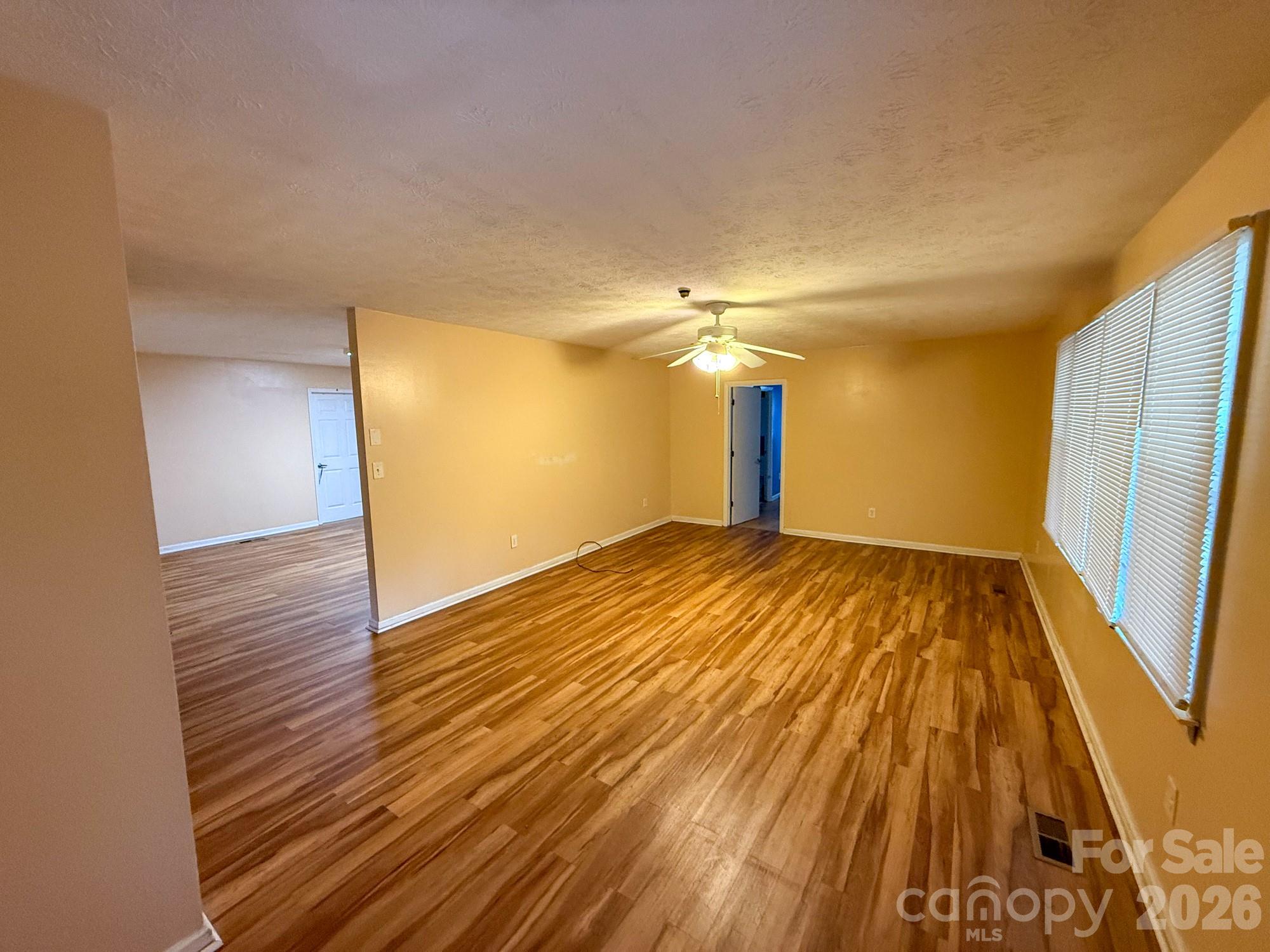 483 Caribou Road — Asheville