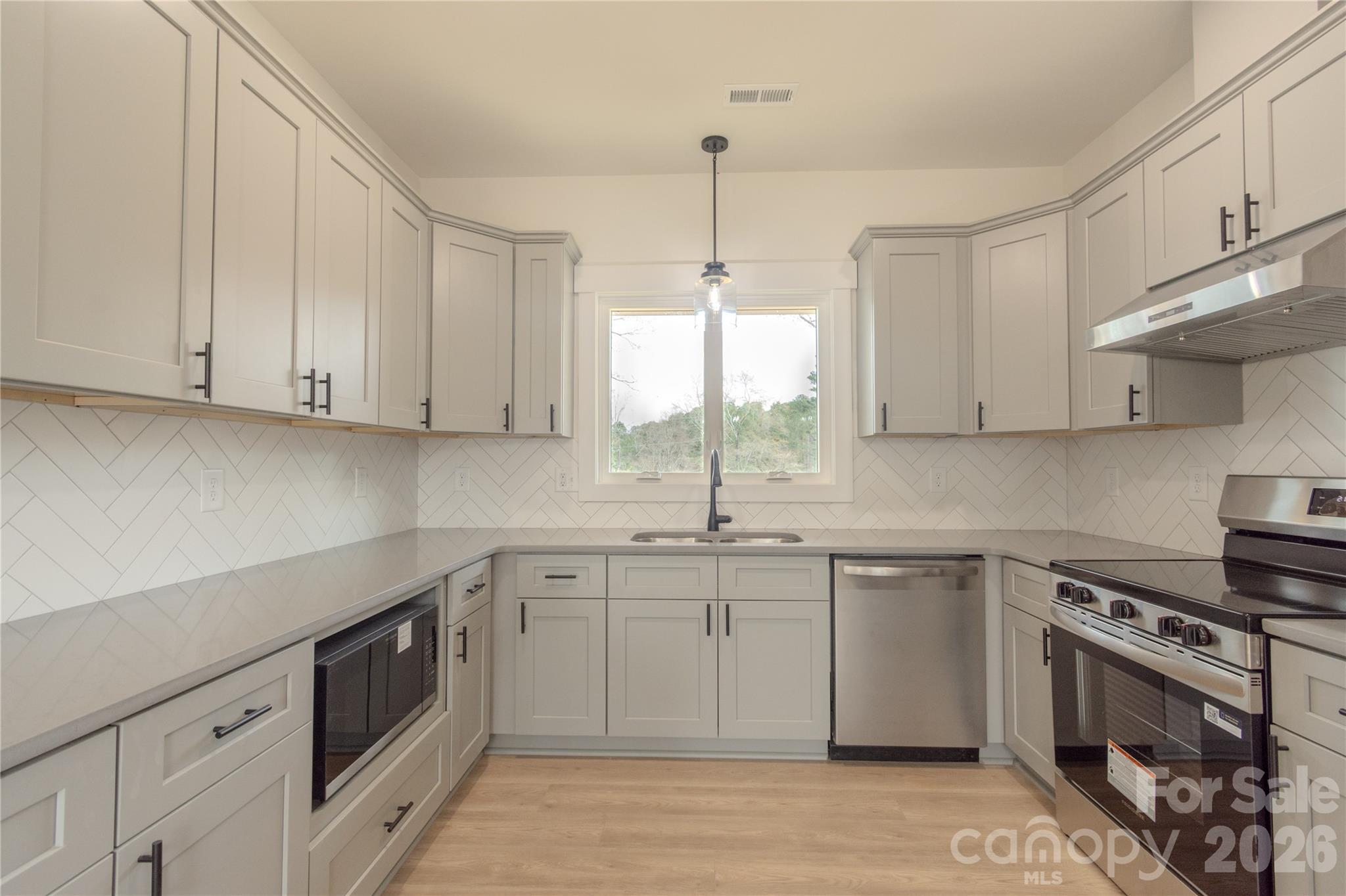 10303 Sycamore Road #90 — Norwood
