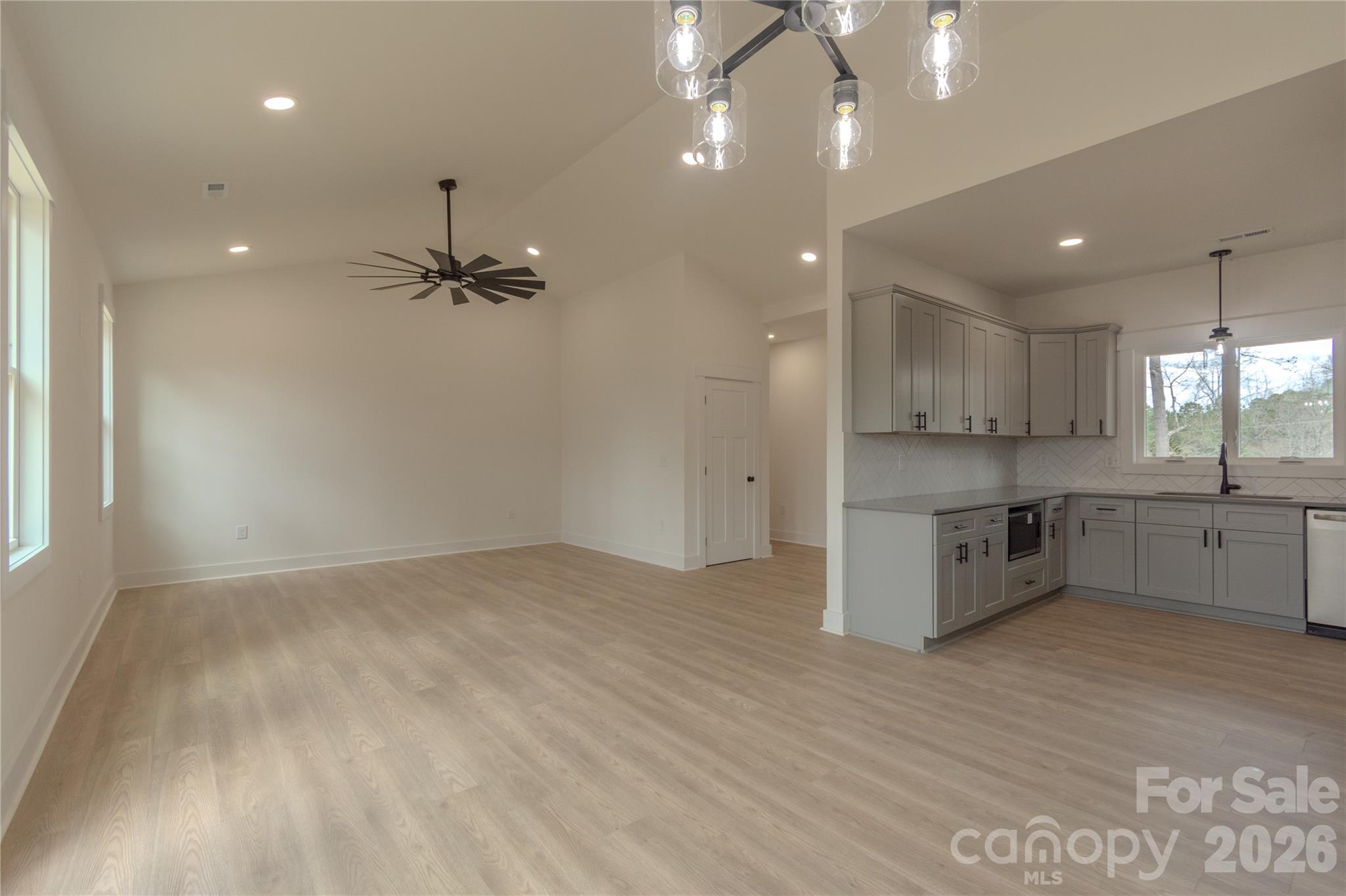 10303 Sycamore Road #90 — Norwood