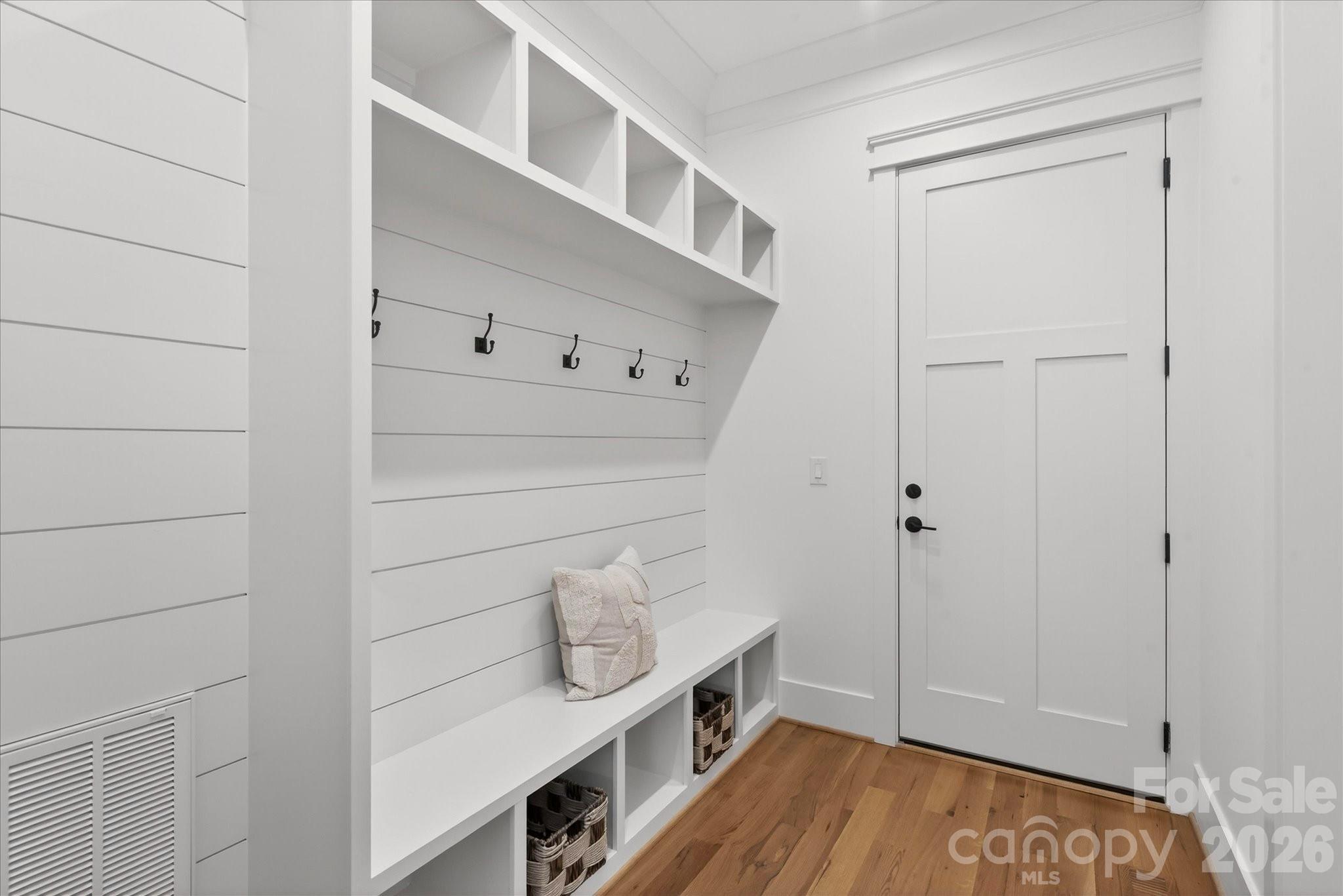 1714 Seifert Circle — Charlotte