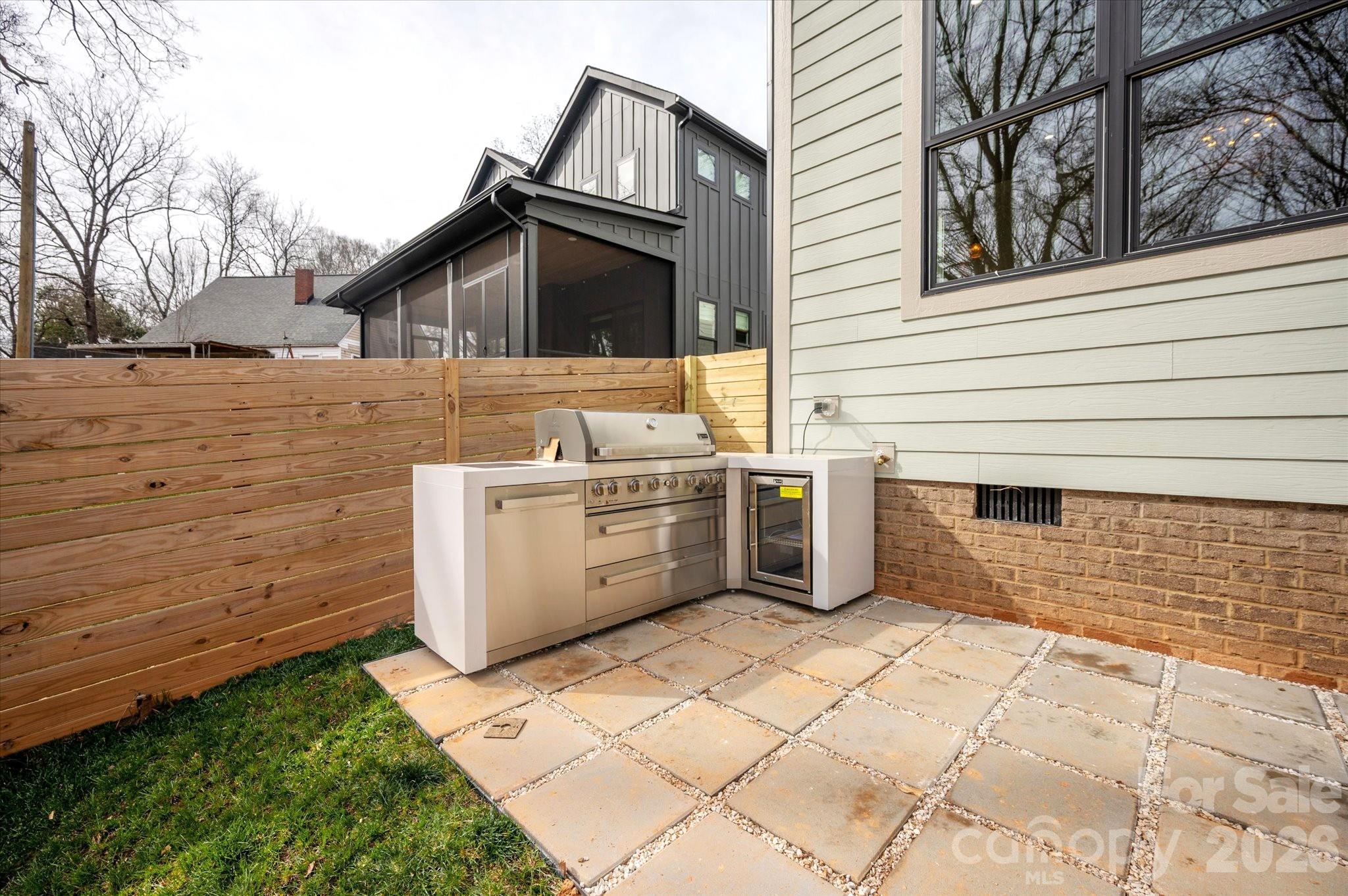 1714 Seifert Circle — Charlotte
