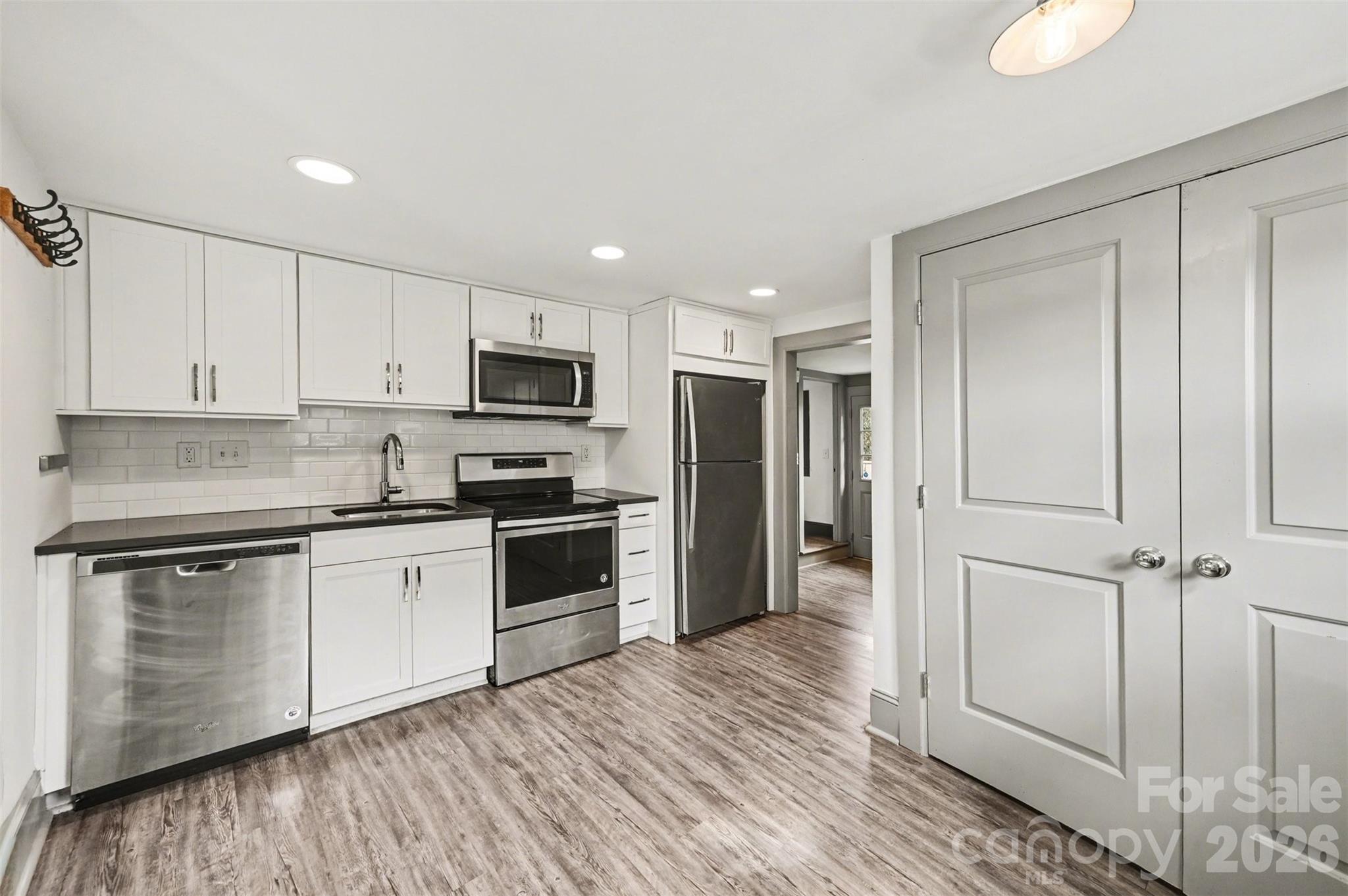 506 Campus Street — Charlotte