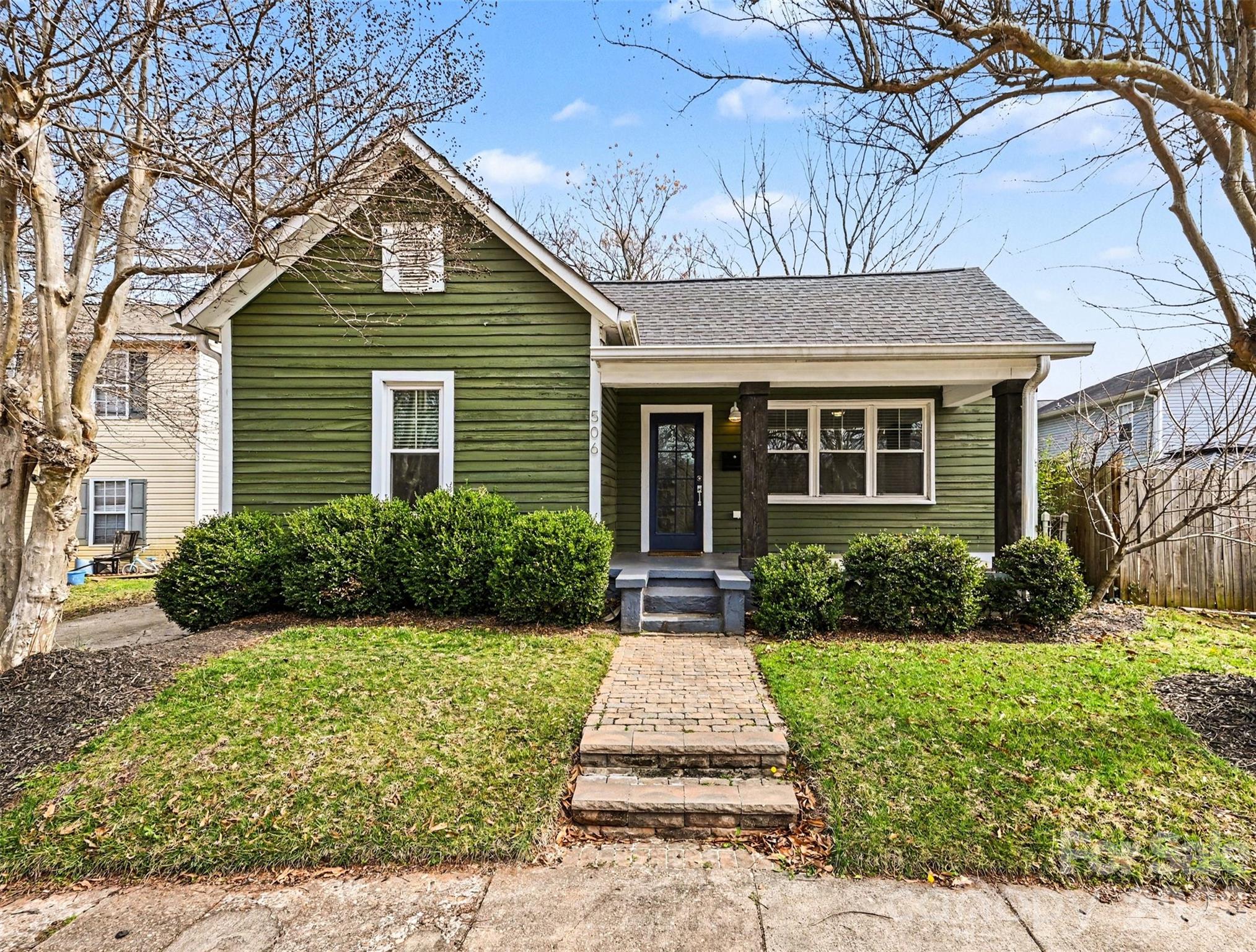 506 Campus Street — Charlotte