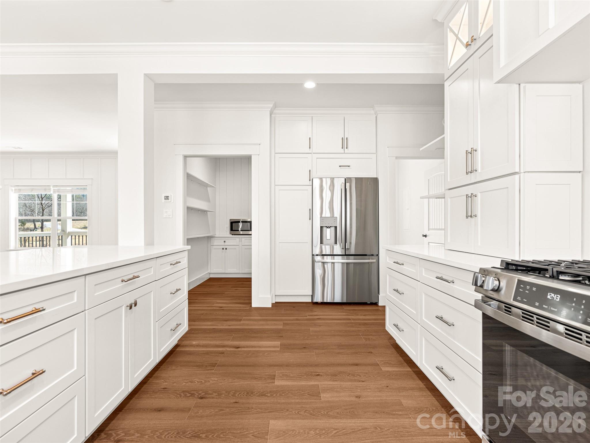 90 Saddle Club Lane — Hendersonville