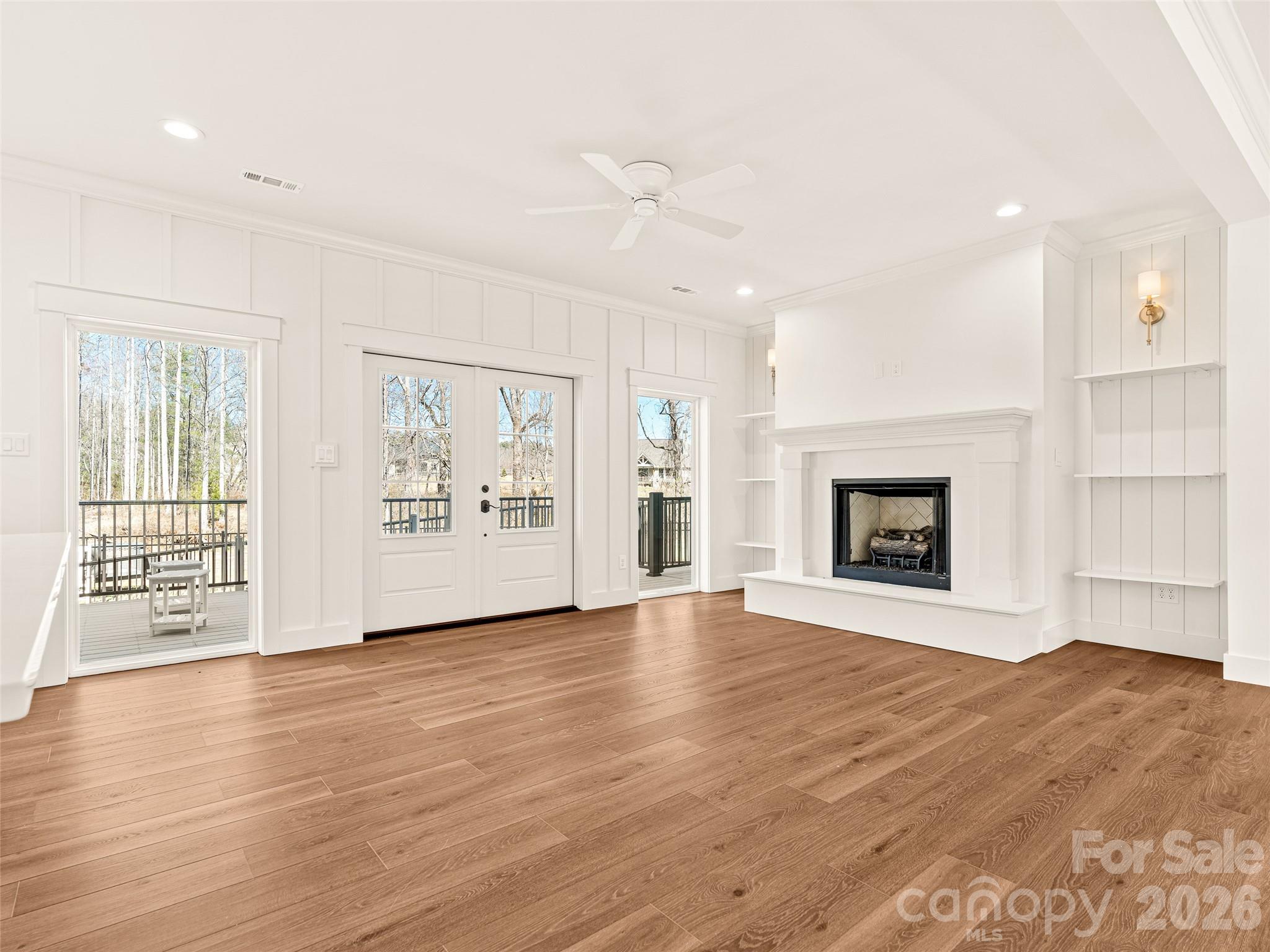 90 Saddle Club Lane — Hendersonville