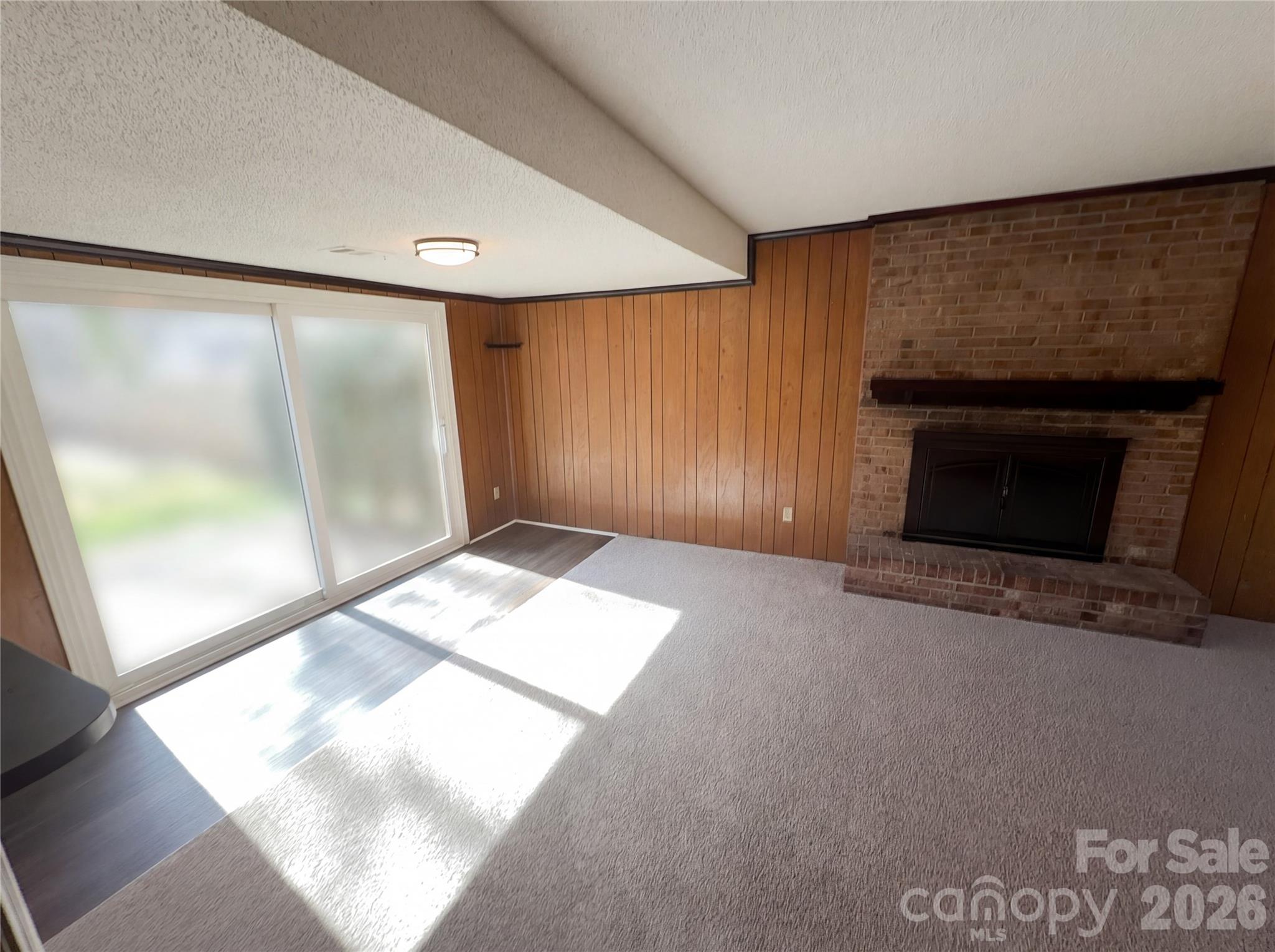 7700 Meadowdale Lane — Charlotte