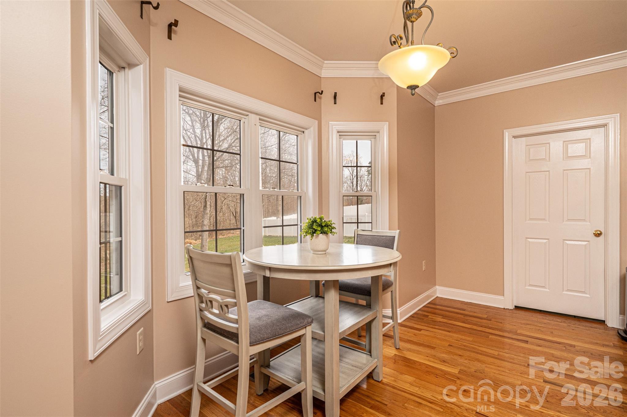2640 Ironwood Drive — Hickory