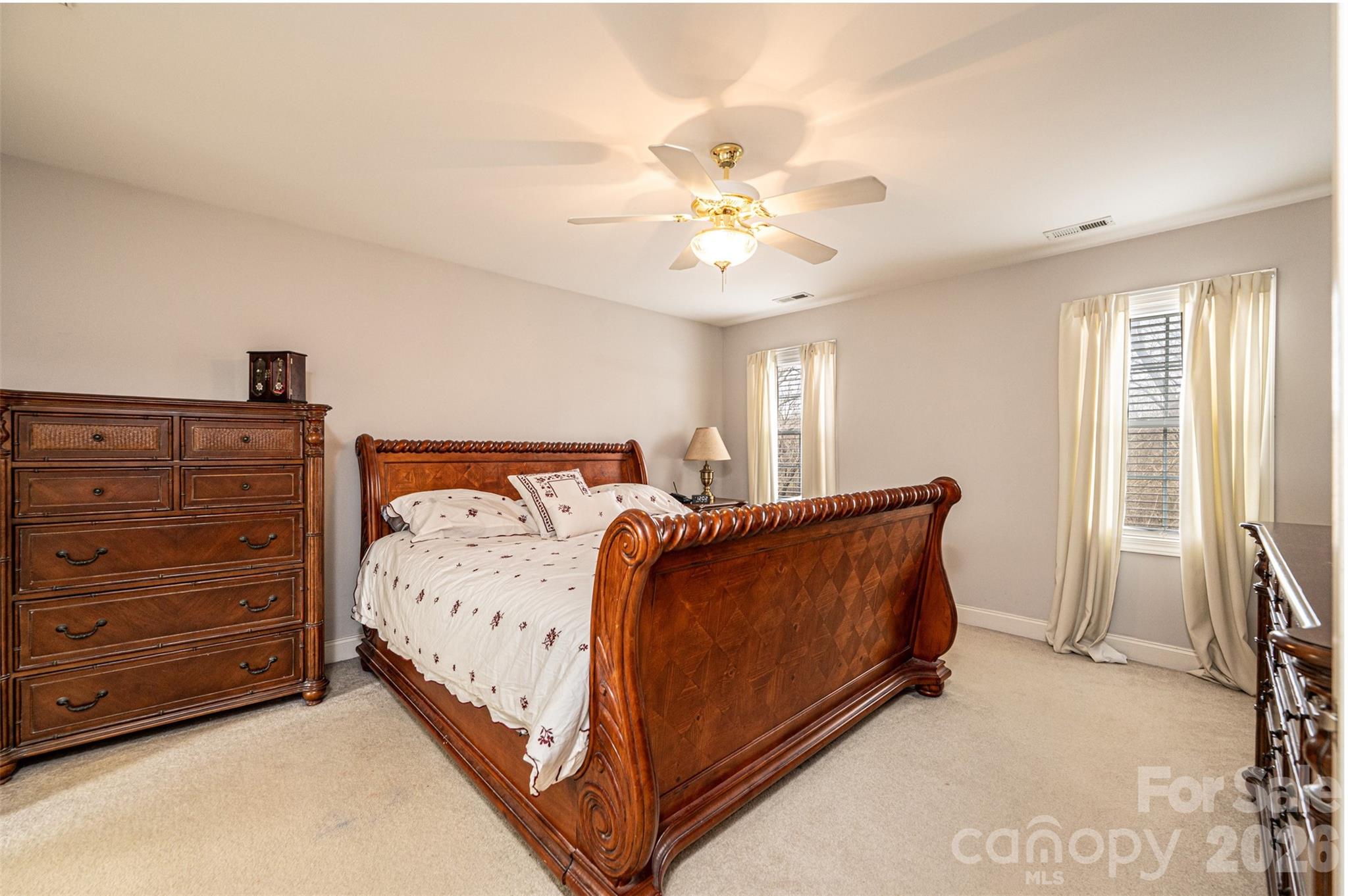 2640 Ironwood Drive — Hickory